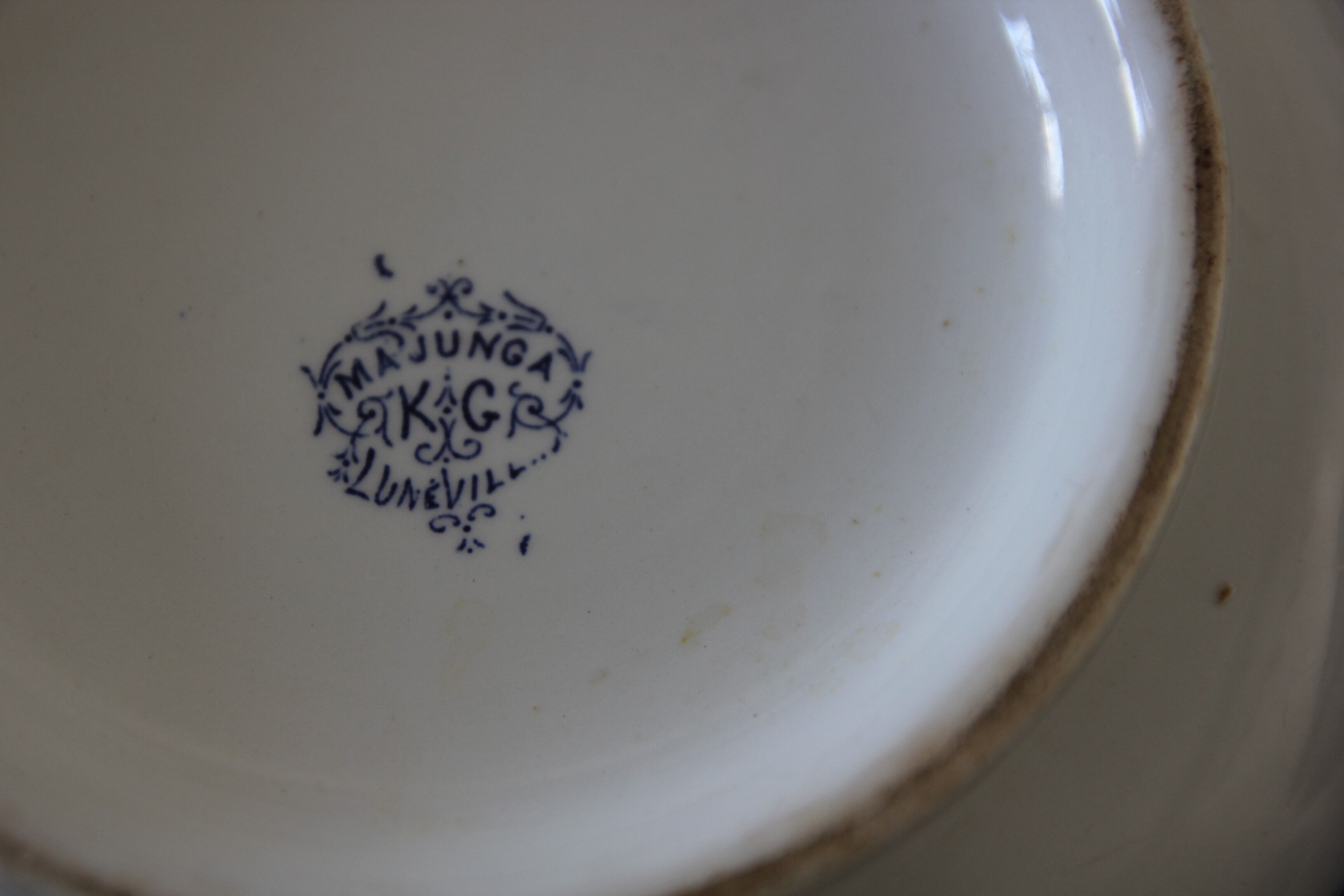 Soup tureen iron earth Majunga from KG Lunéville