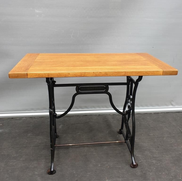 Bistro table 1900 afrana anthime eliot