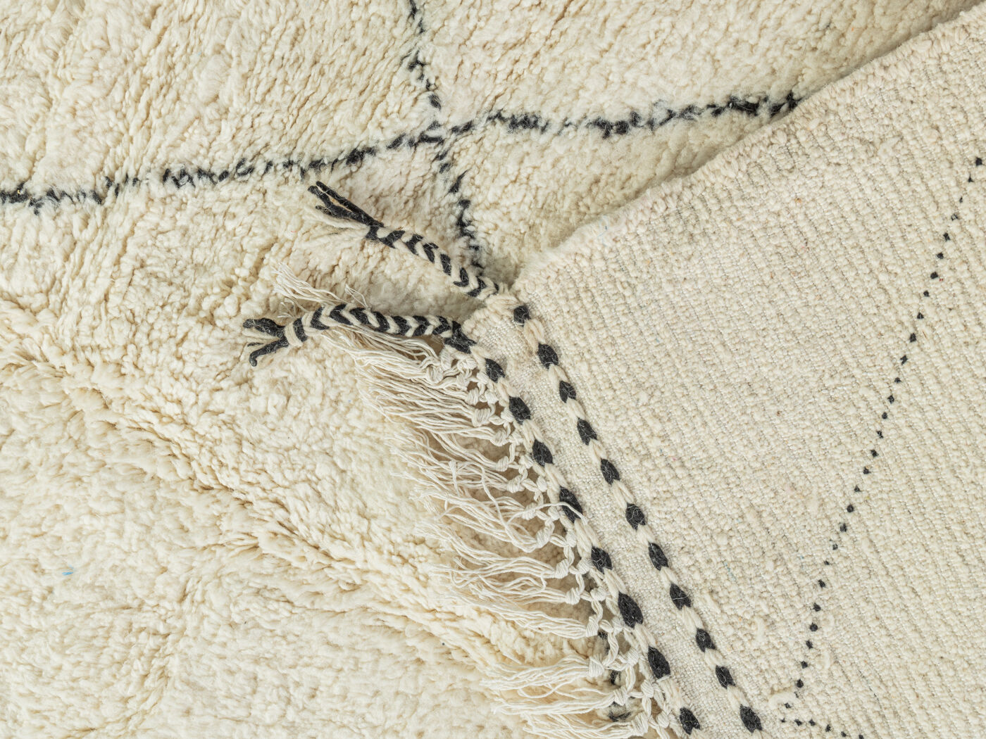 Berber rug, Midi beni III, 155 x 255