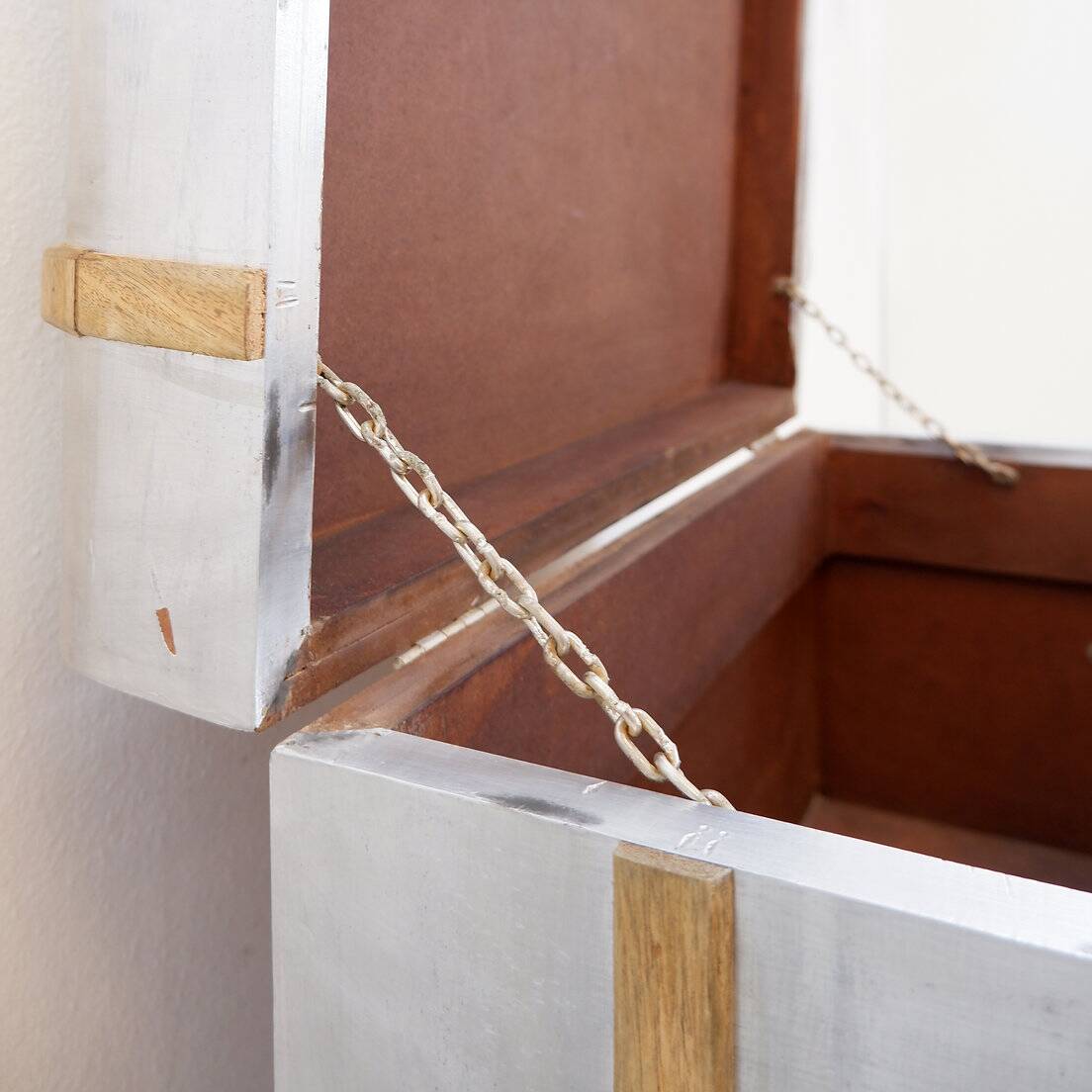 Aluminum chest of drawers - "Trunk"