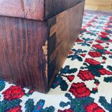 Low separation bookcase