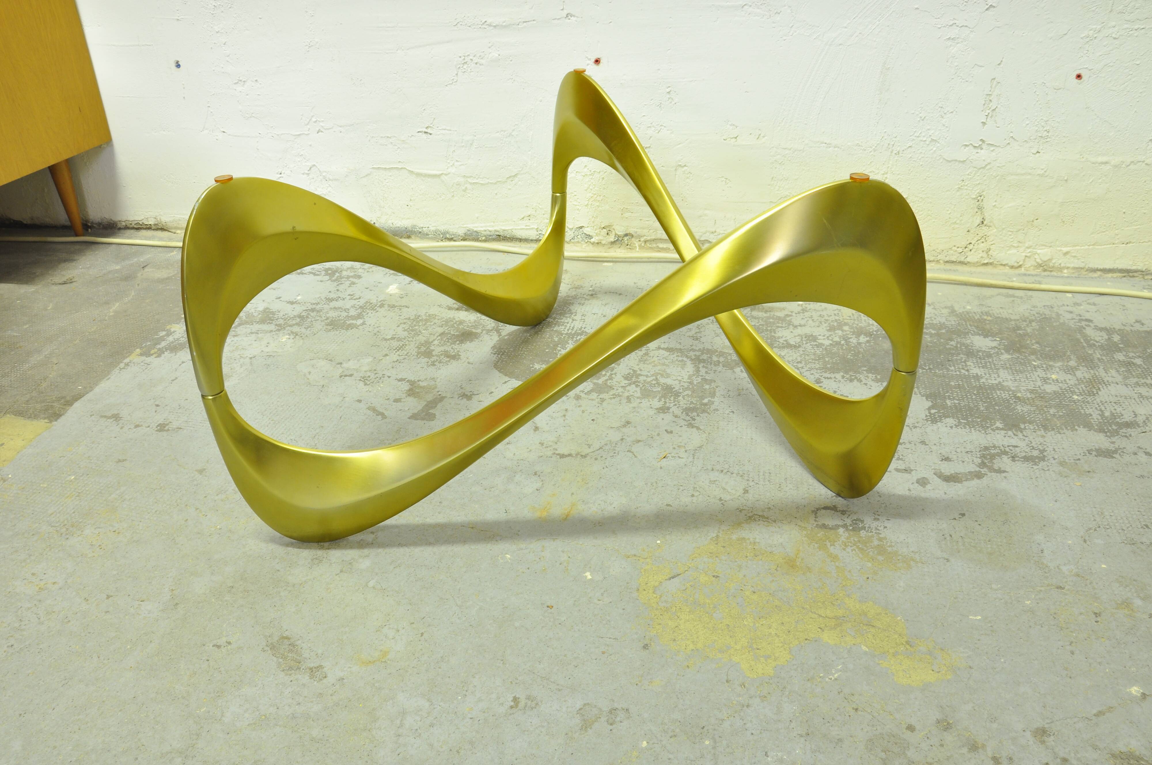 Table low Snake Knut Hesterberg