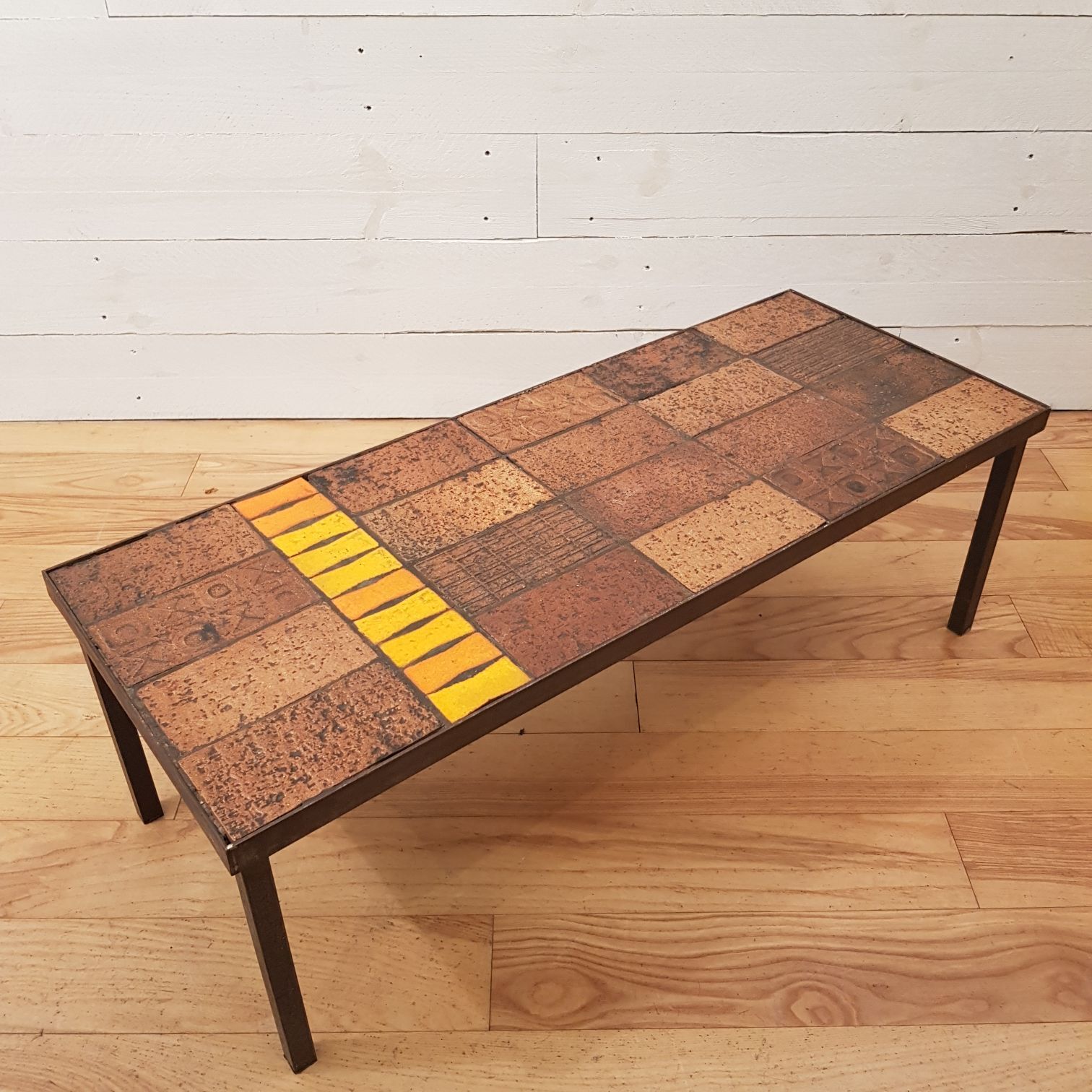 Table basse en céramique 1960