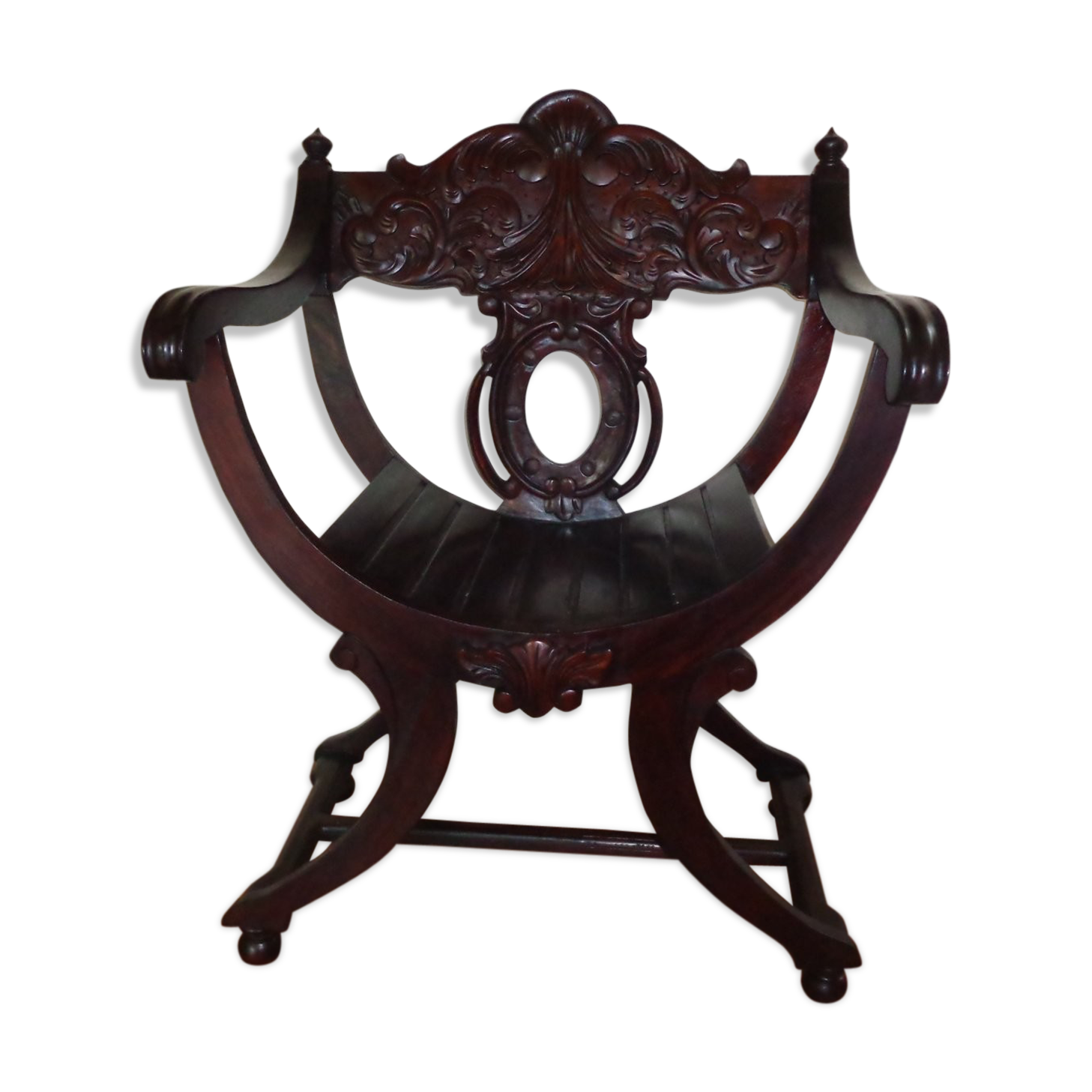 Dagobert armchair