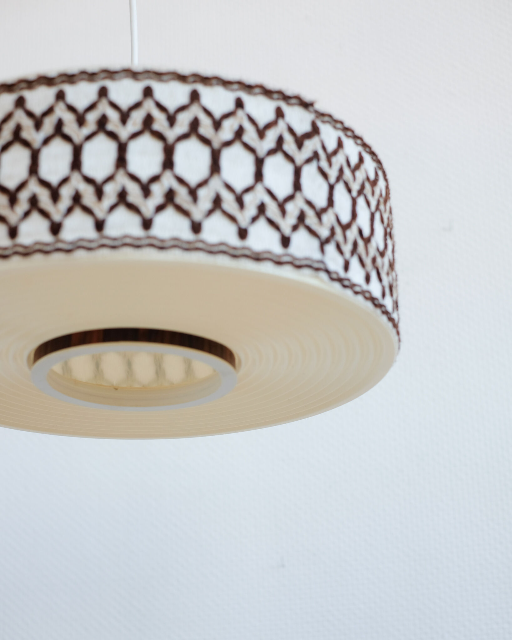 Vintage suspension in pvc, fabric and wool