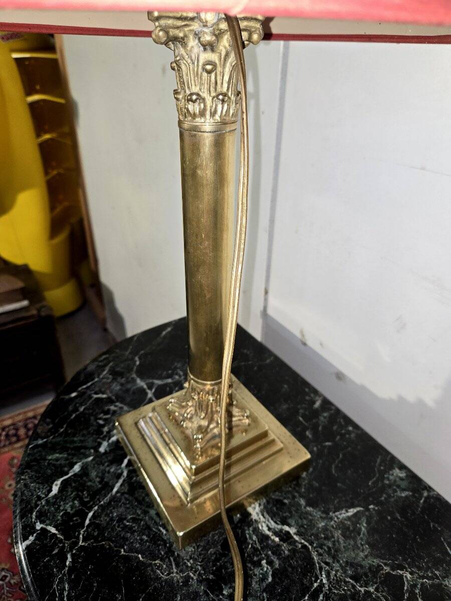 Empire-style lamp in gilded bronze