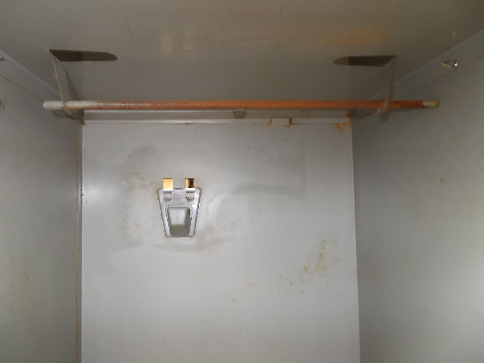 Armoire vestiaire en fer Selency