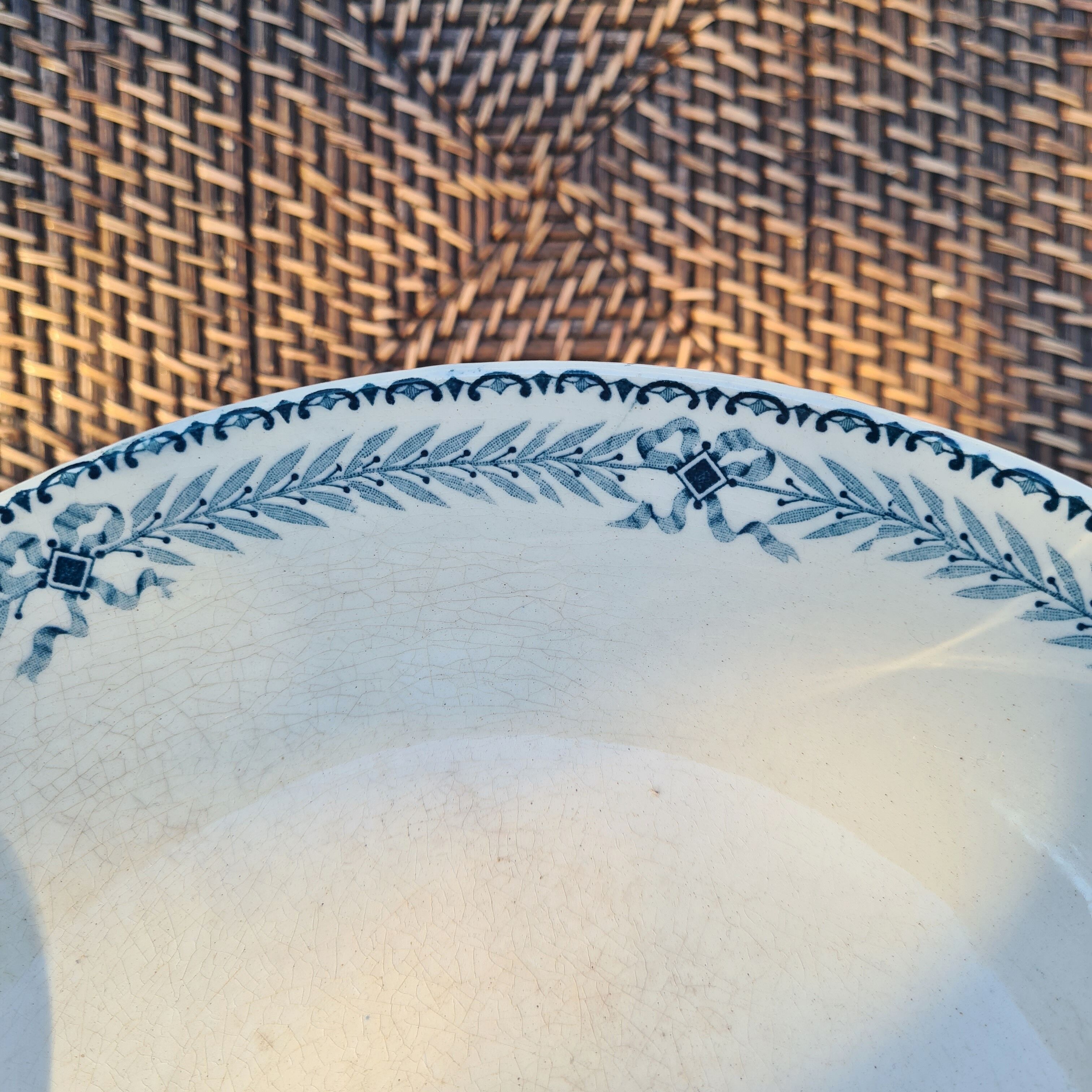 Compotier assiette sur pied coupe en terre de fer BOULENGER Choisy le Roi modèle Chinon