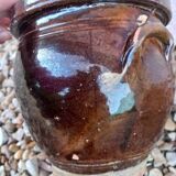 Glazed earthenware pot