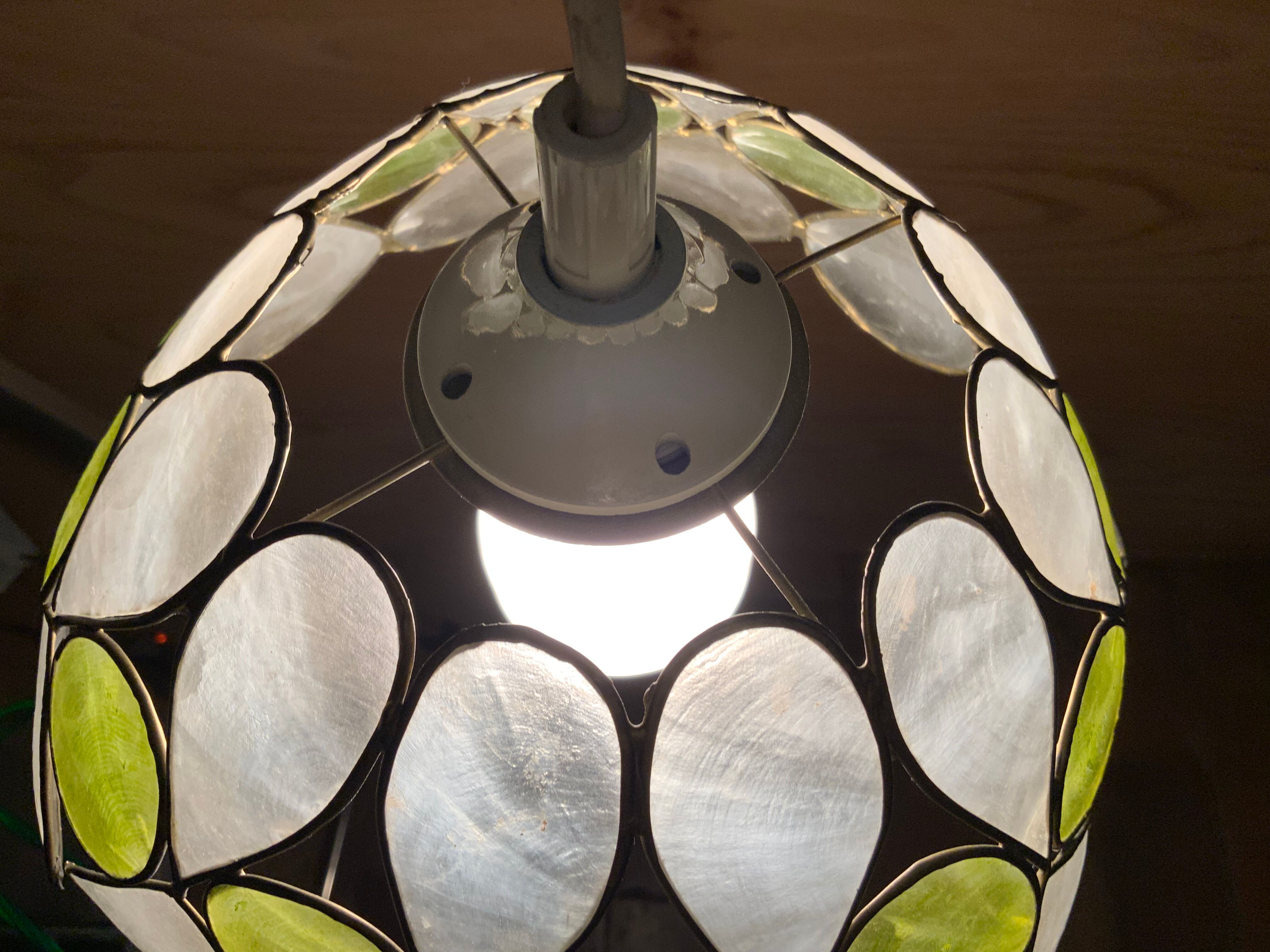 Suspension laiton et nacre