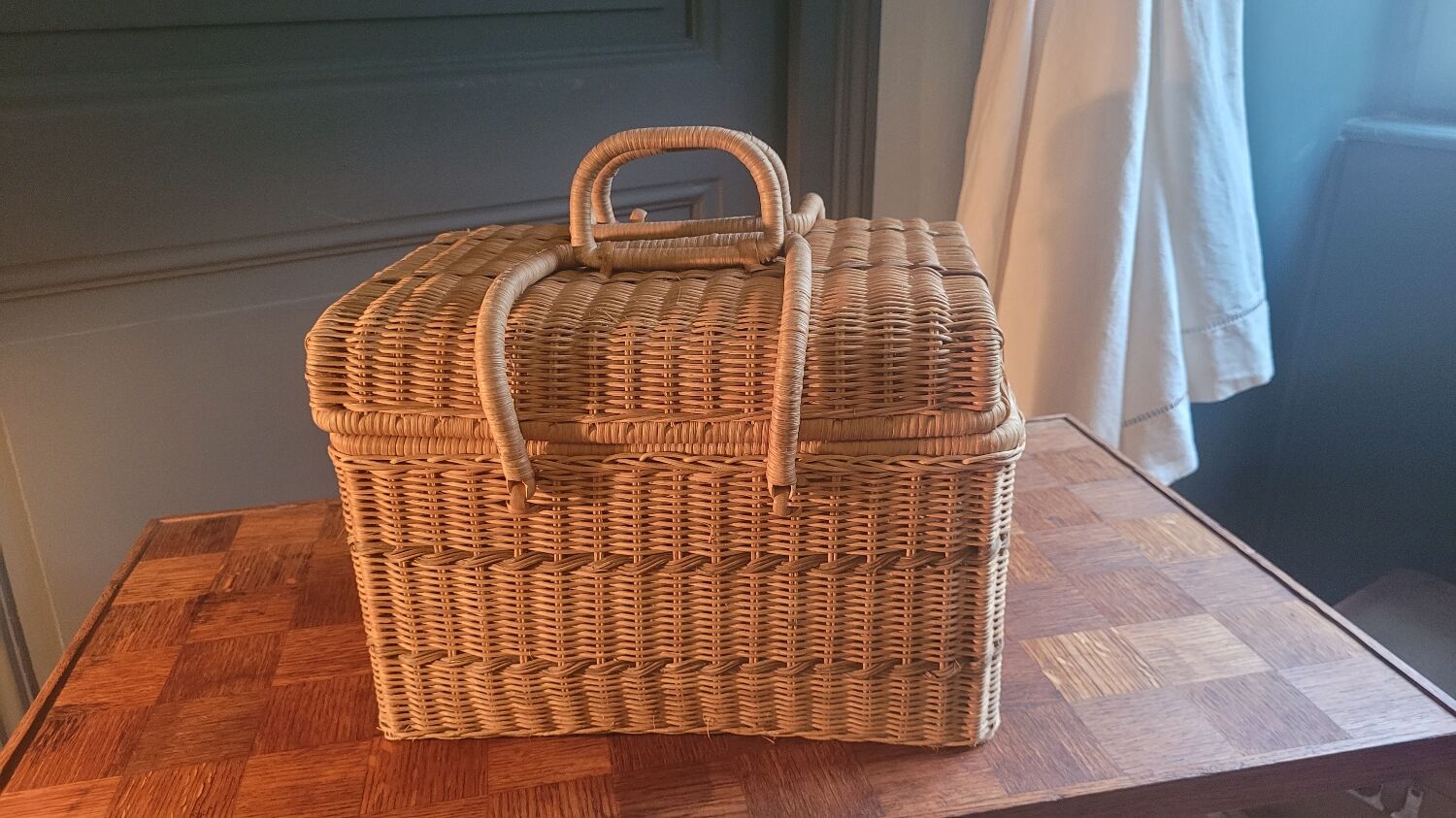 Rattan suitcase 70's
