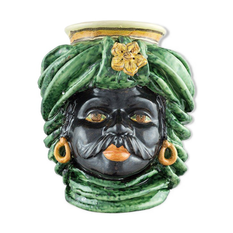 Man green turban vase