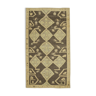 Tapis beige turc en laine nouée à la main 154 cm x 284 cm, 1950s