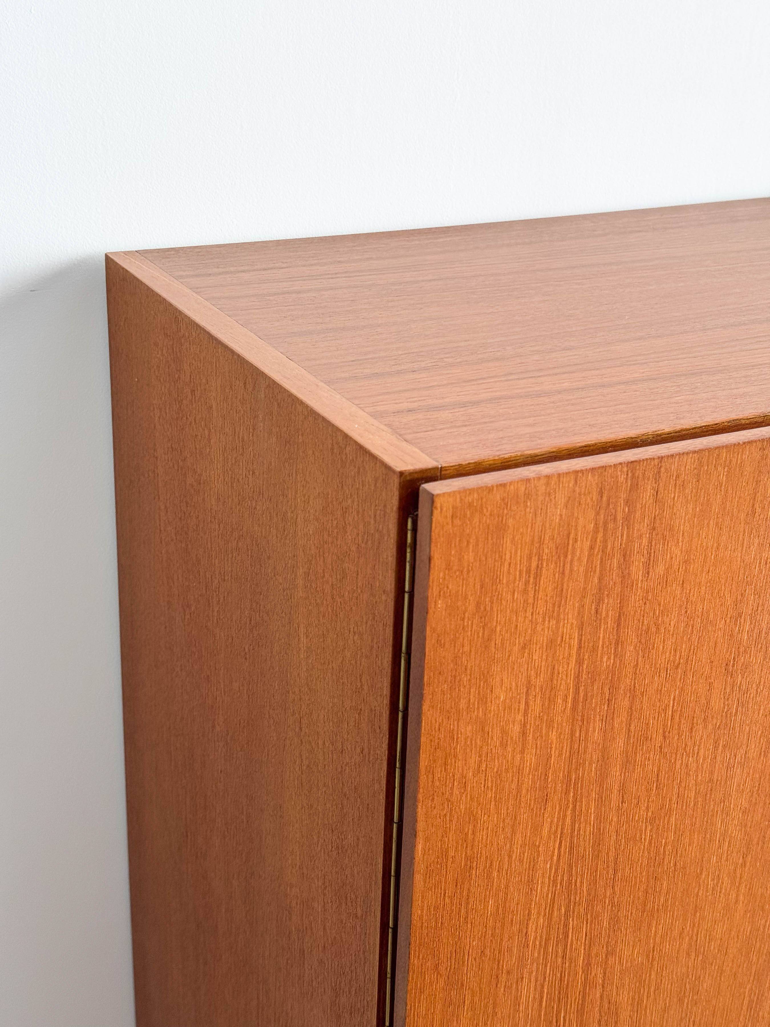 Buffet Mid-Century, modèle B60 en teck par Dieter Waeckerlin, Behr, 1950s