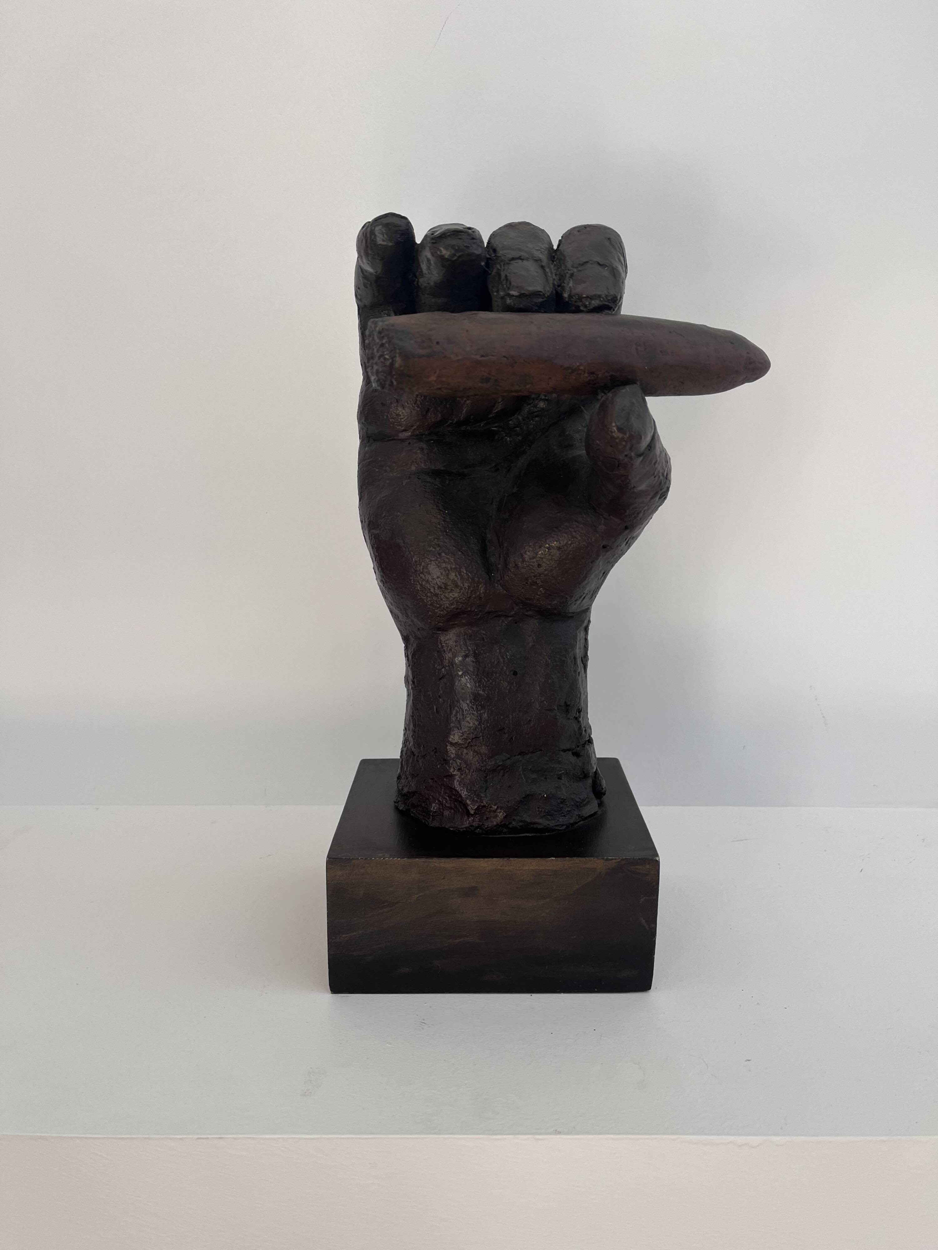 Main sculpture in bronze