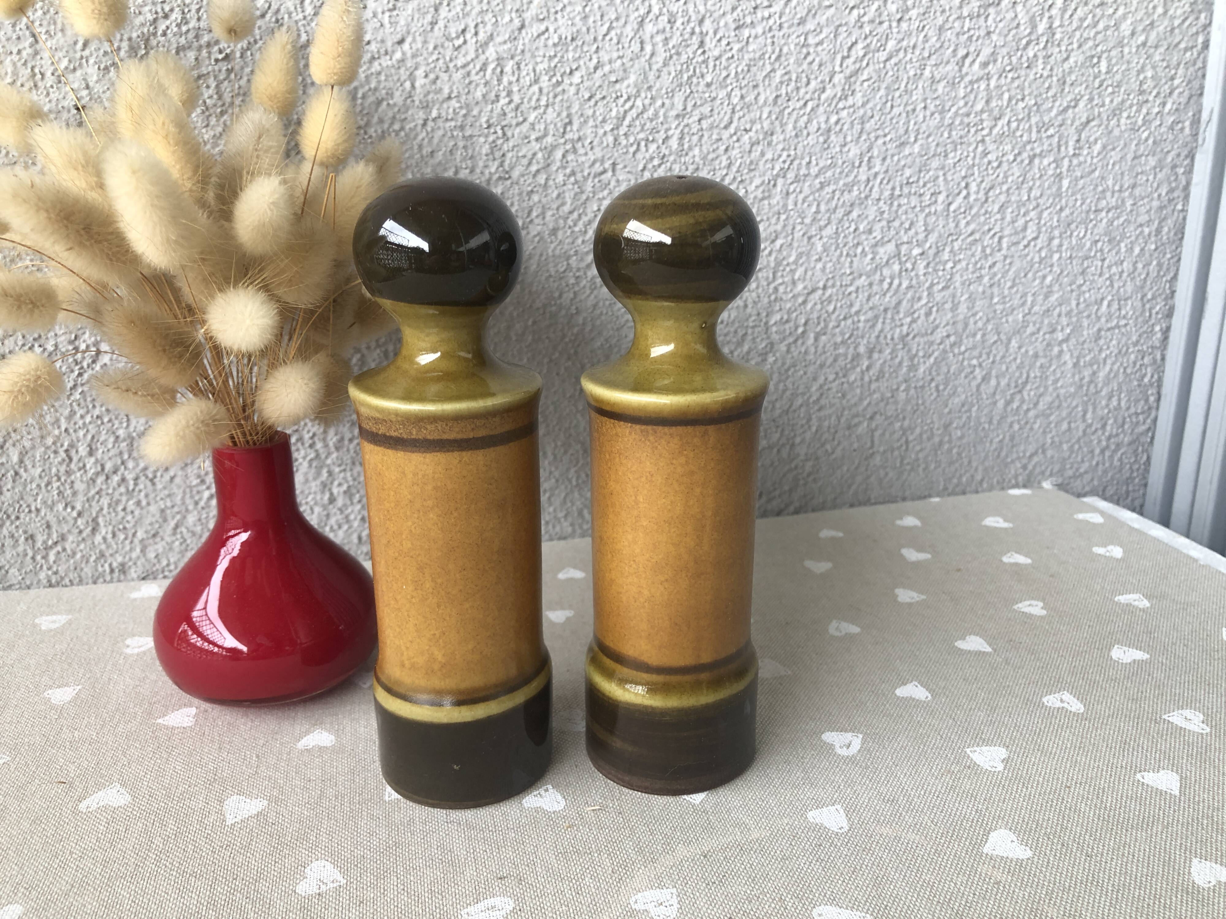 Goebel duo of salt and pepper shakers - Vintage German ceramics from 1970