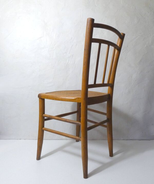 Ancienne chaise bistrot en bois et cannage
