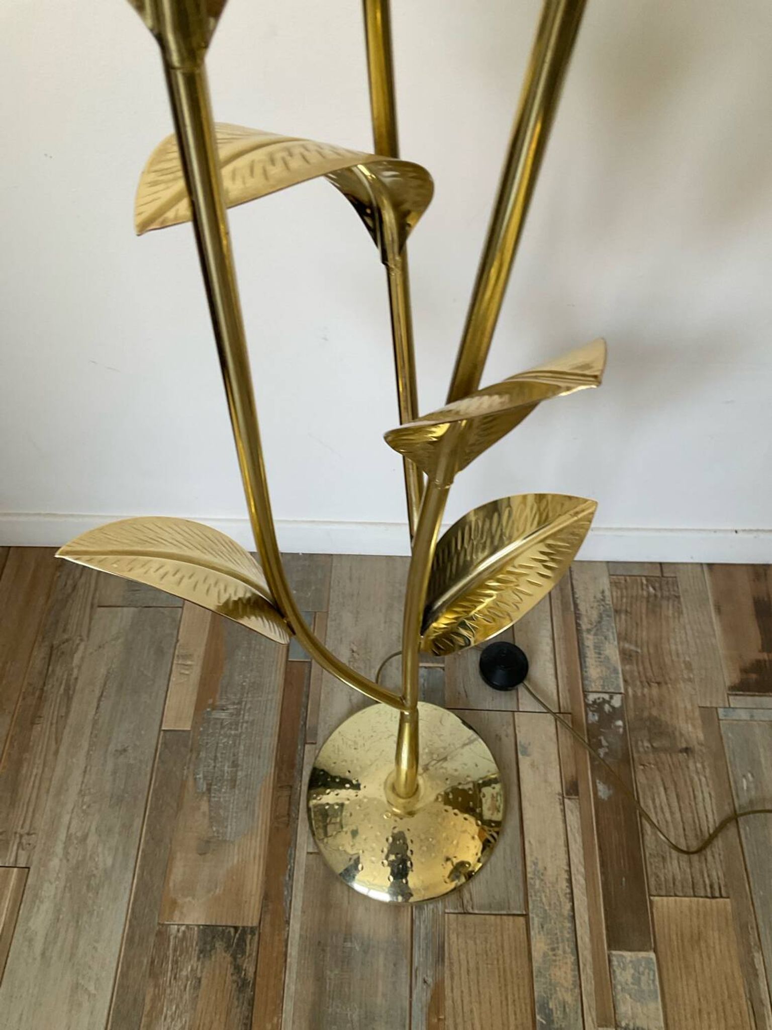Vintage brass and mother-of-pearl floor lamp from the 70s