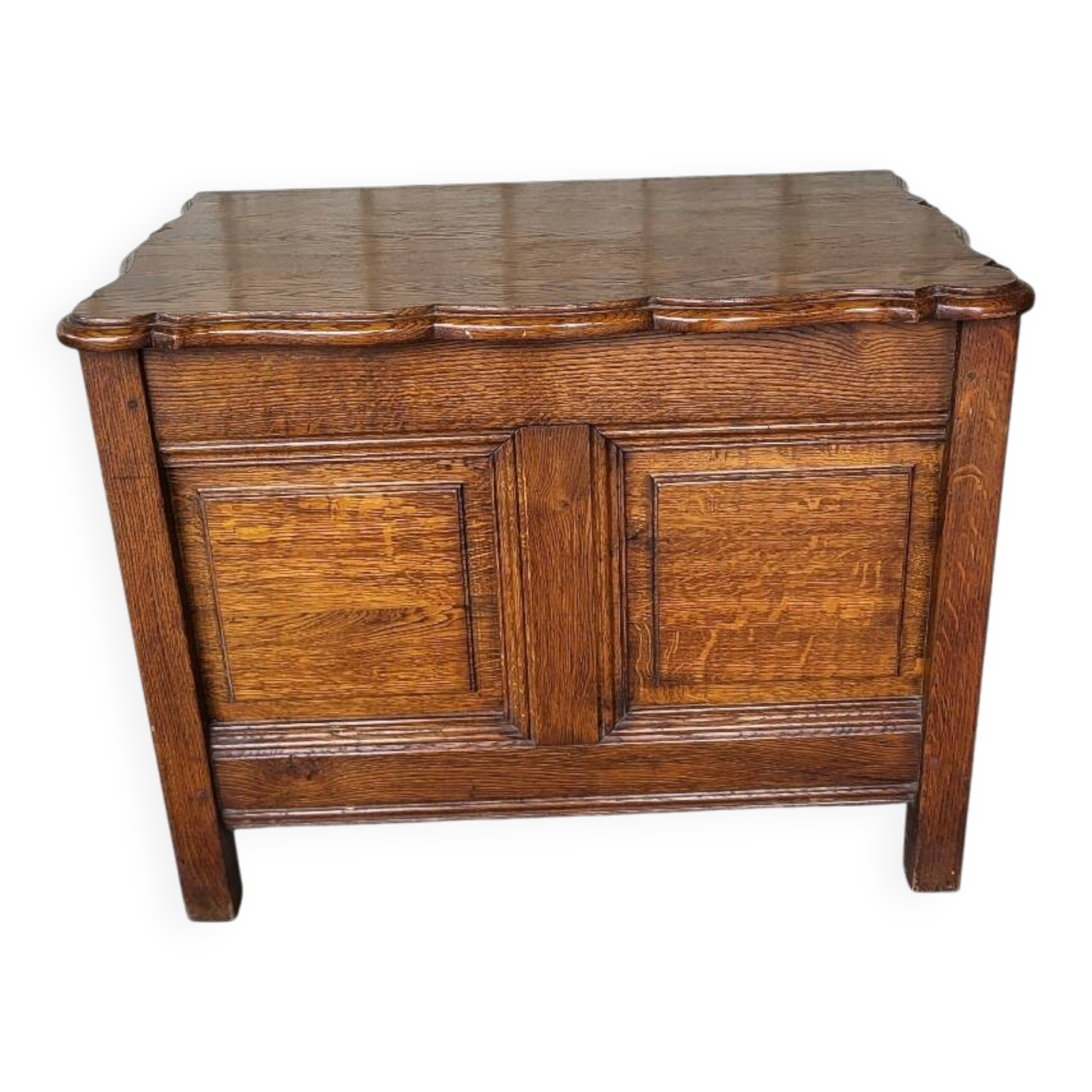 Solid oak wooden chest