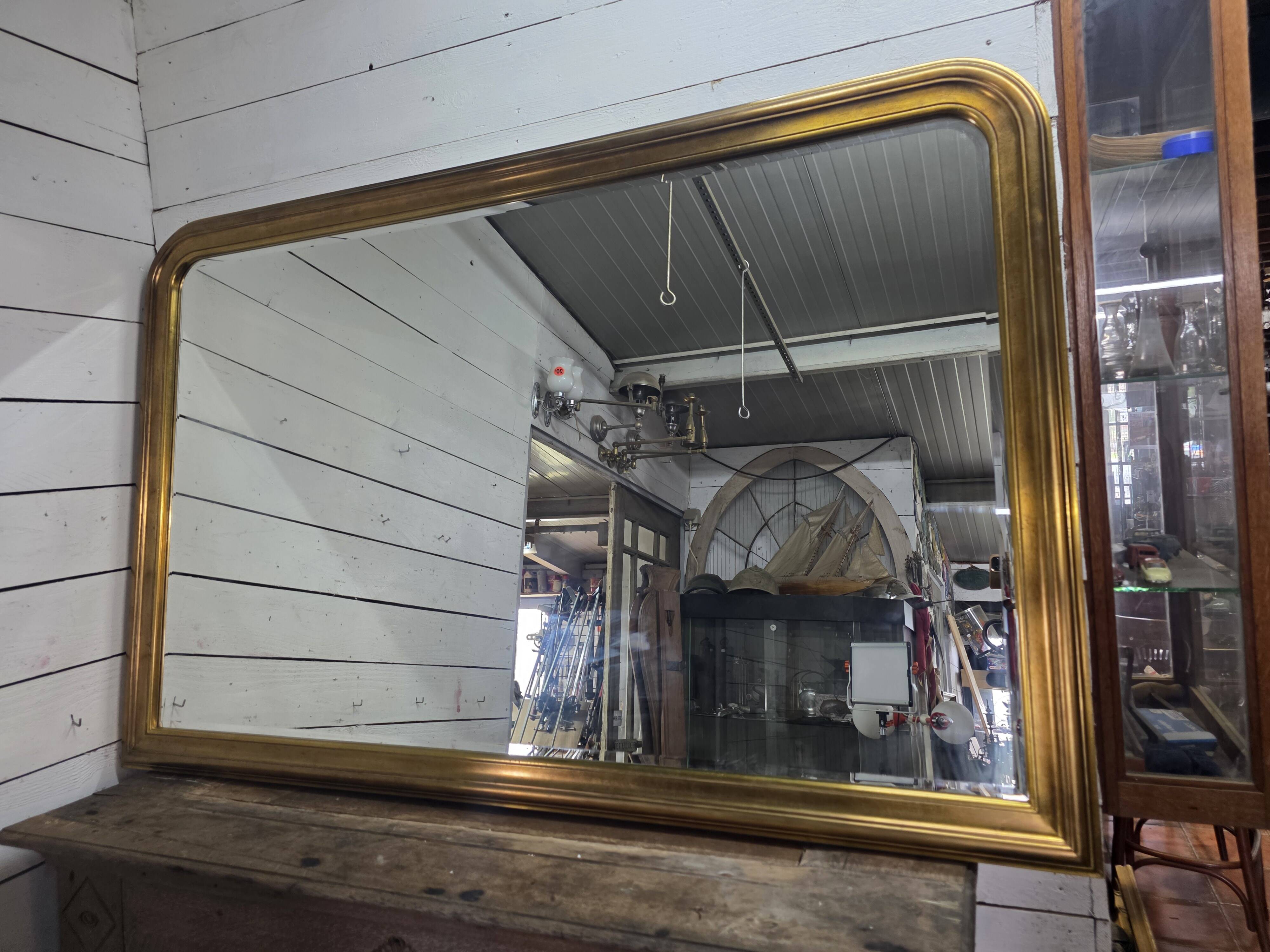 Louis Philippe style gilded mirror, mid-20th century, bevelled mirror.