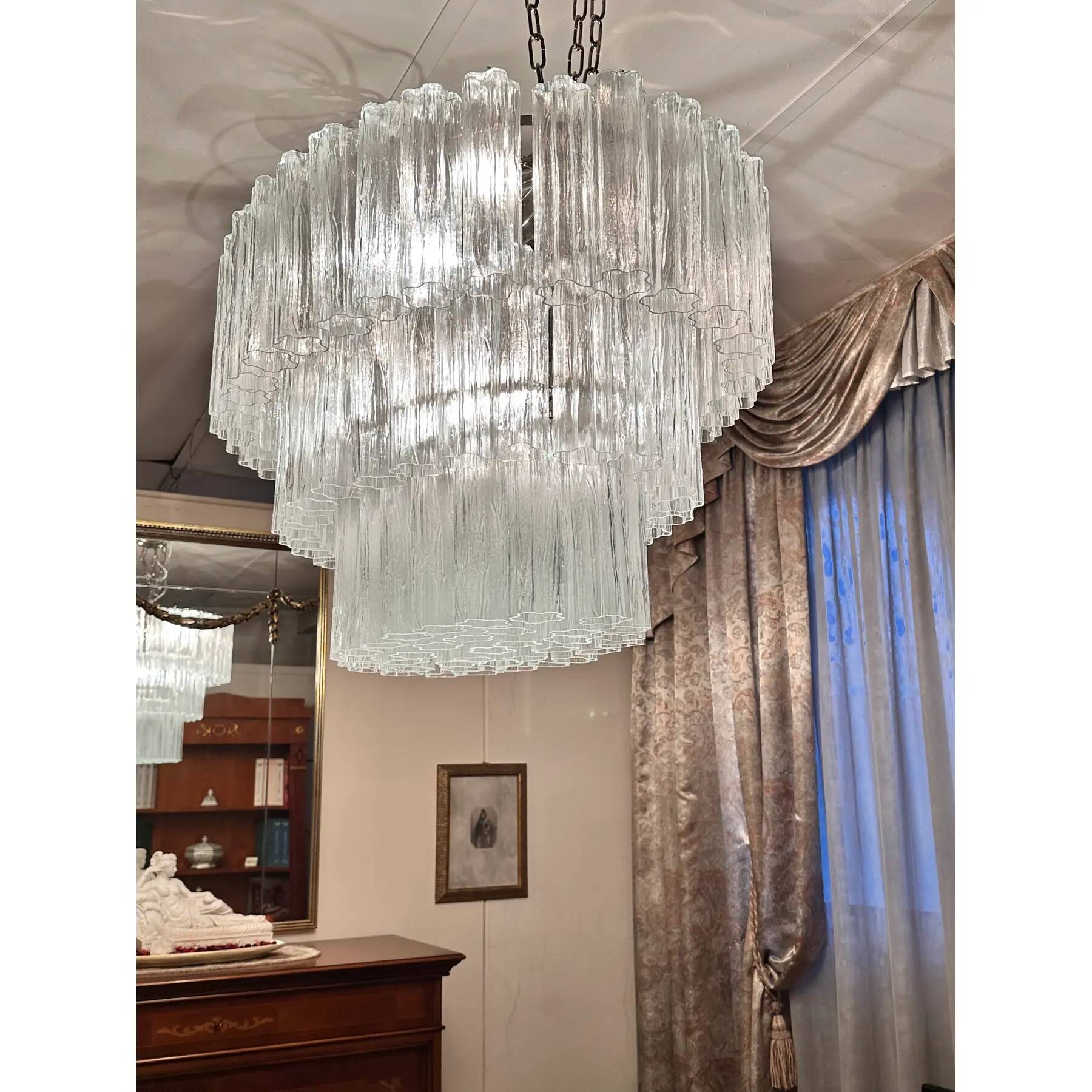 Contemporary Oval Transparent “Tronchi” Murano Glass Chandelier in Venini S