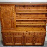 Large Queyras pine dresser, Hautes Alpes