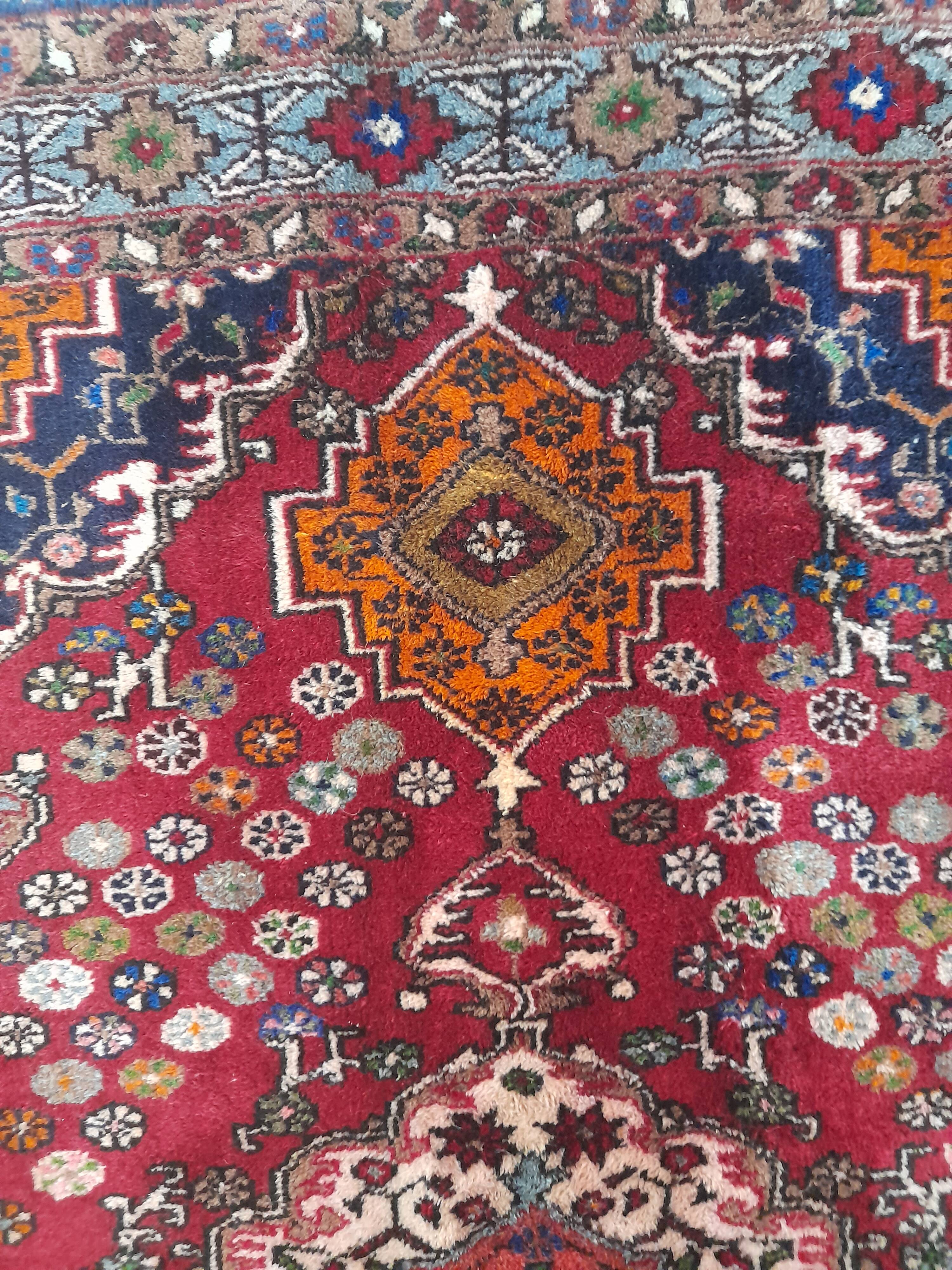 Persian carpet 166x106cm knotted hand