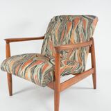 Scandinavian style armchair with terracotta patterns