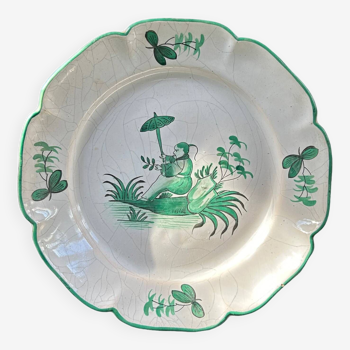 Assiette chinoise avec personnage