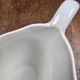Petite saucière Digoin Bernadette – Faïence ancienne décor bleu campagne