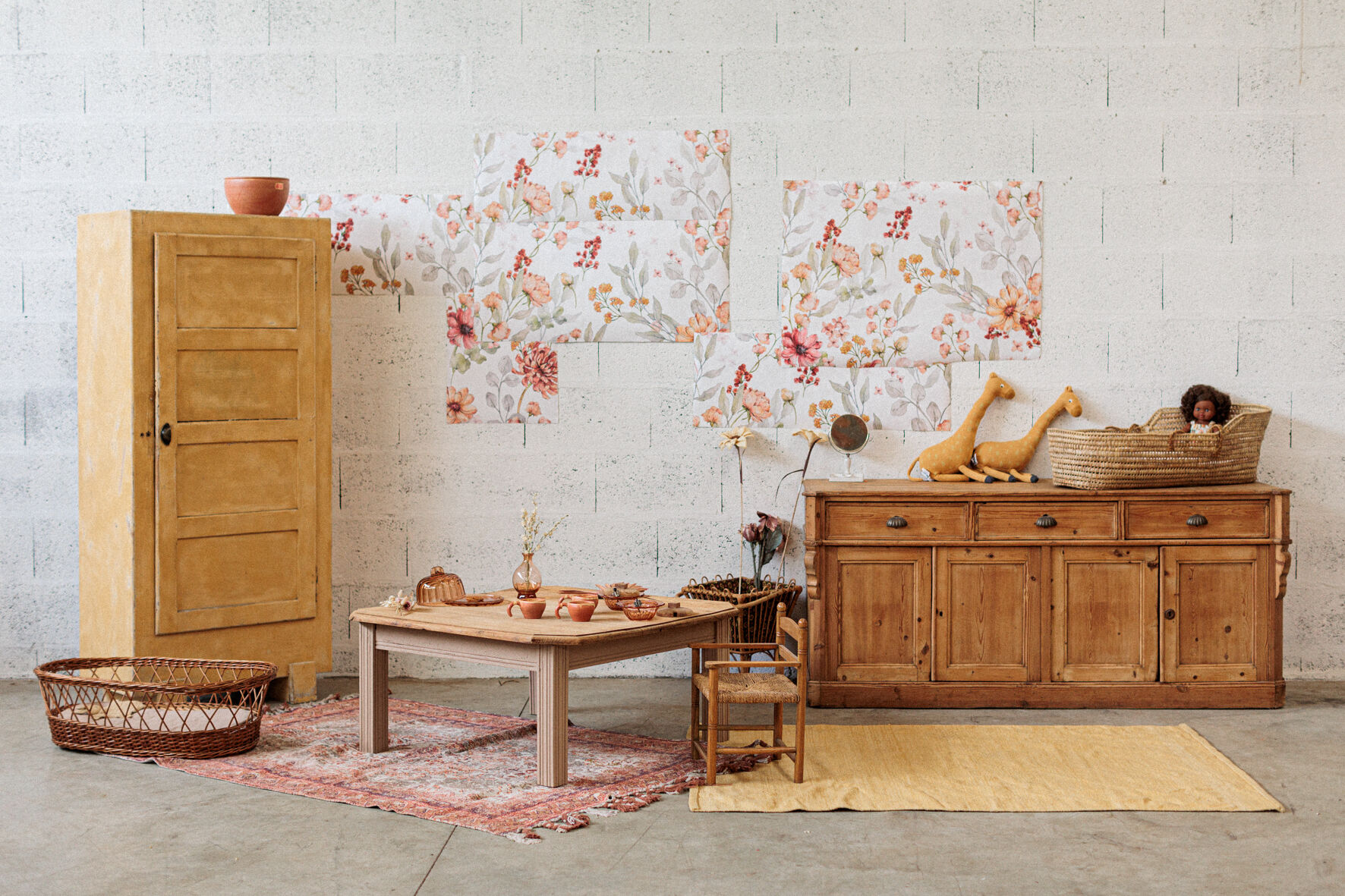 Coffee table square wood