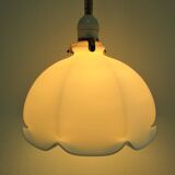 Suspension opaline flower and vintage brass