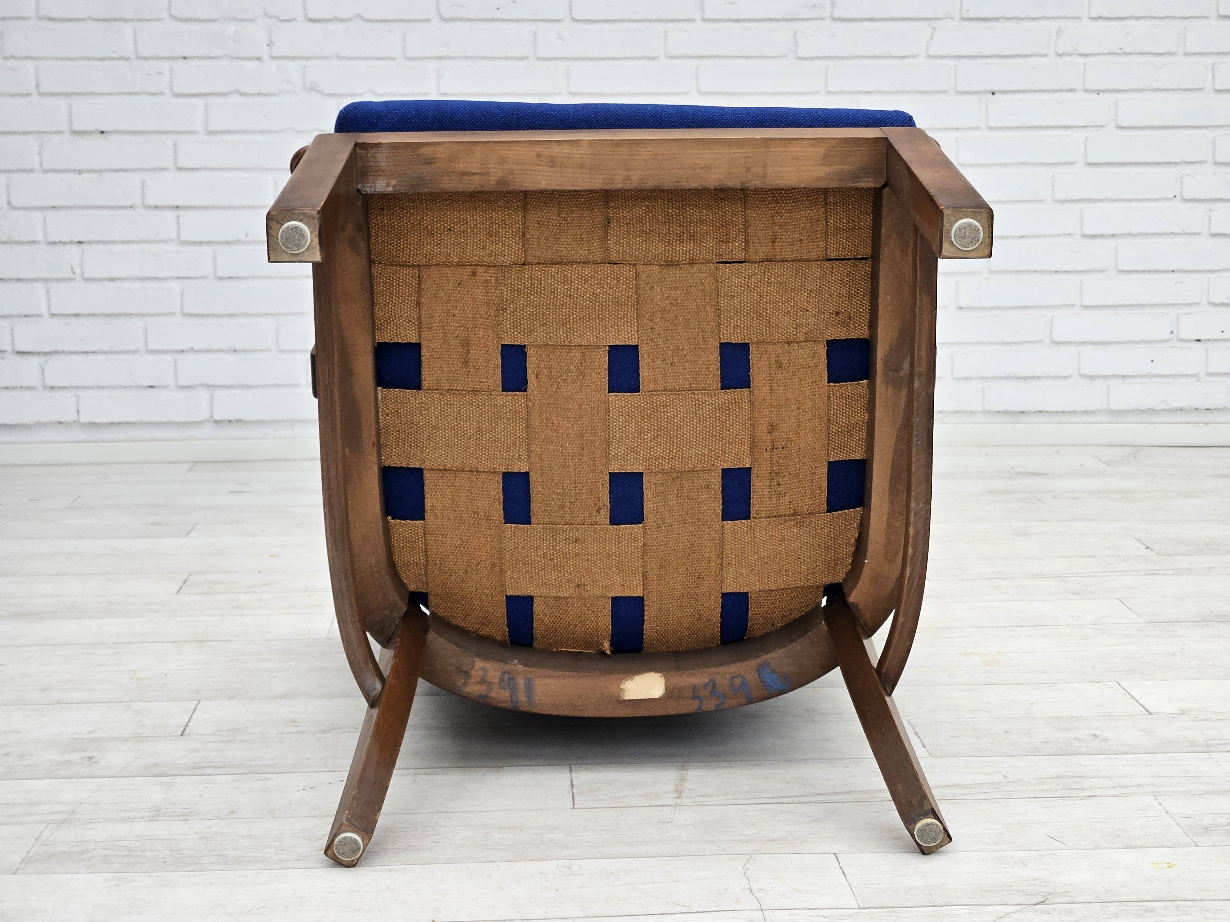 1960s, Danish easy armchair by Fritz Hansen, wool fabric, beech wood.