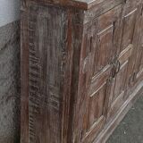 Buffet en bois ancien avec 4 portes
