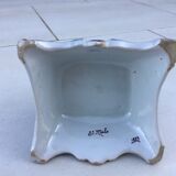 Rouen letter or mail door