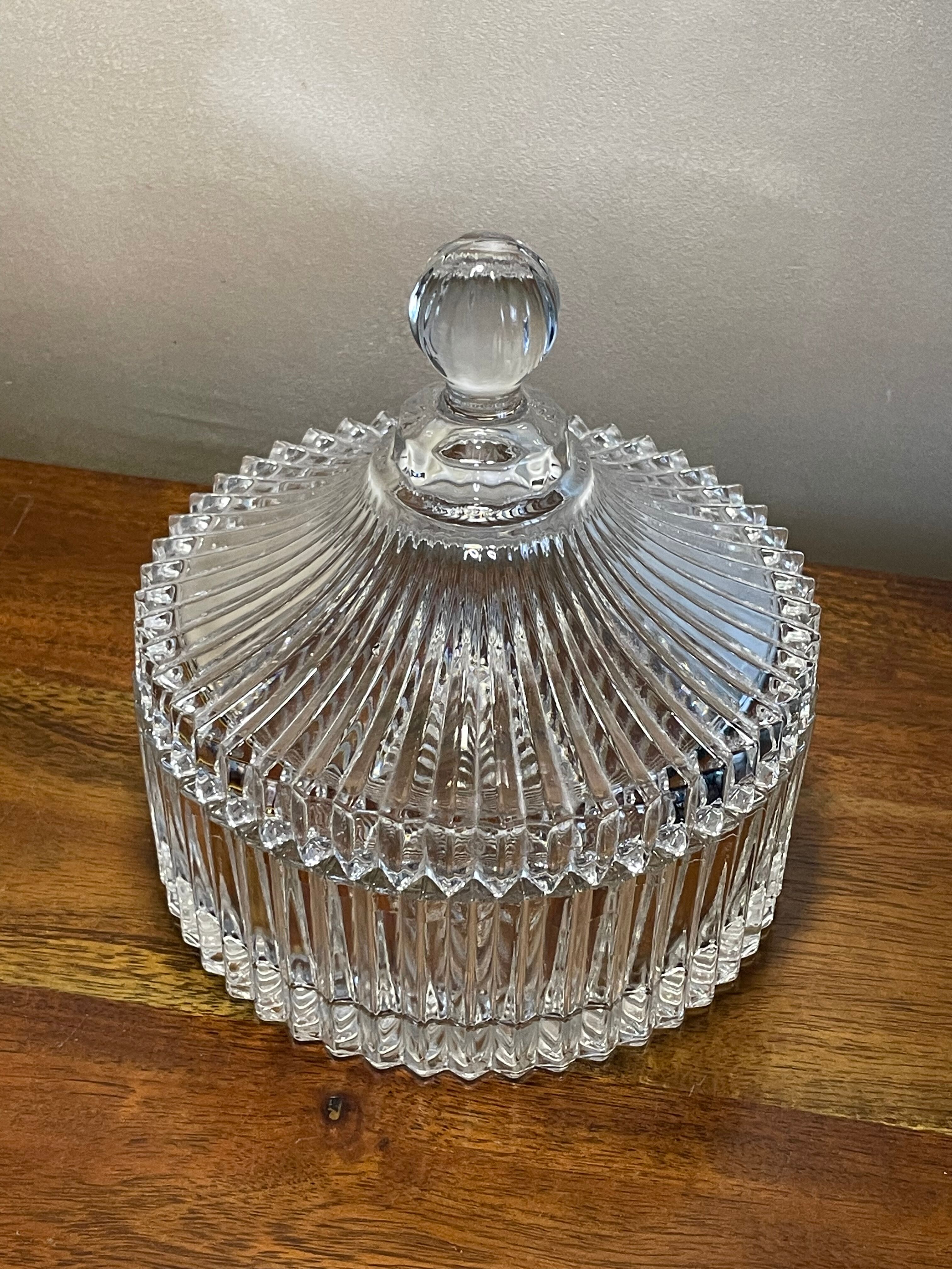 Large glass sugar bonbonnière