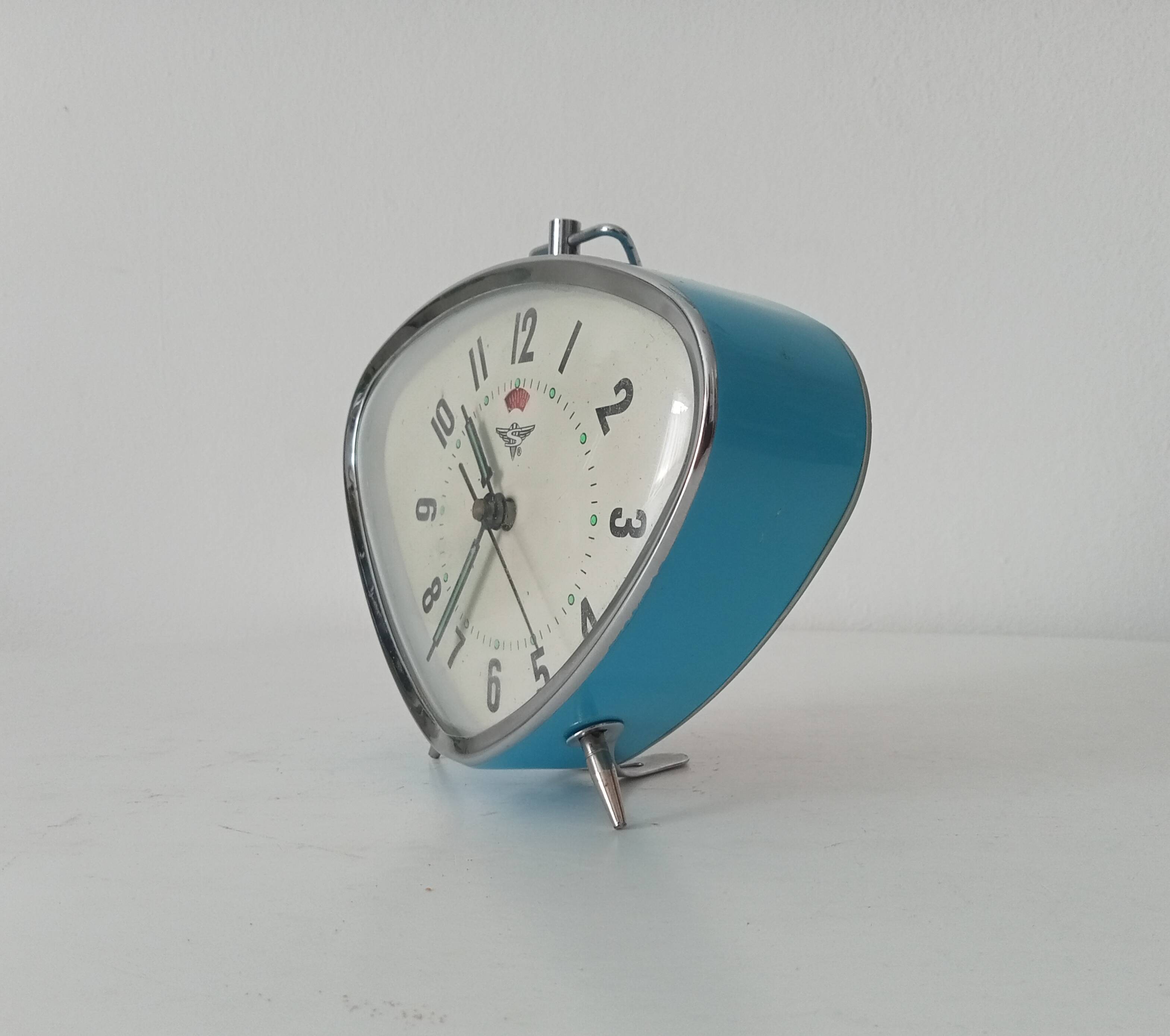 Vintage mechanical alarm clock from the 60s/70s by Shanghai
