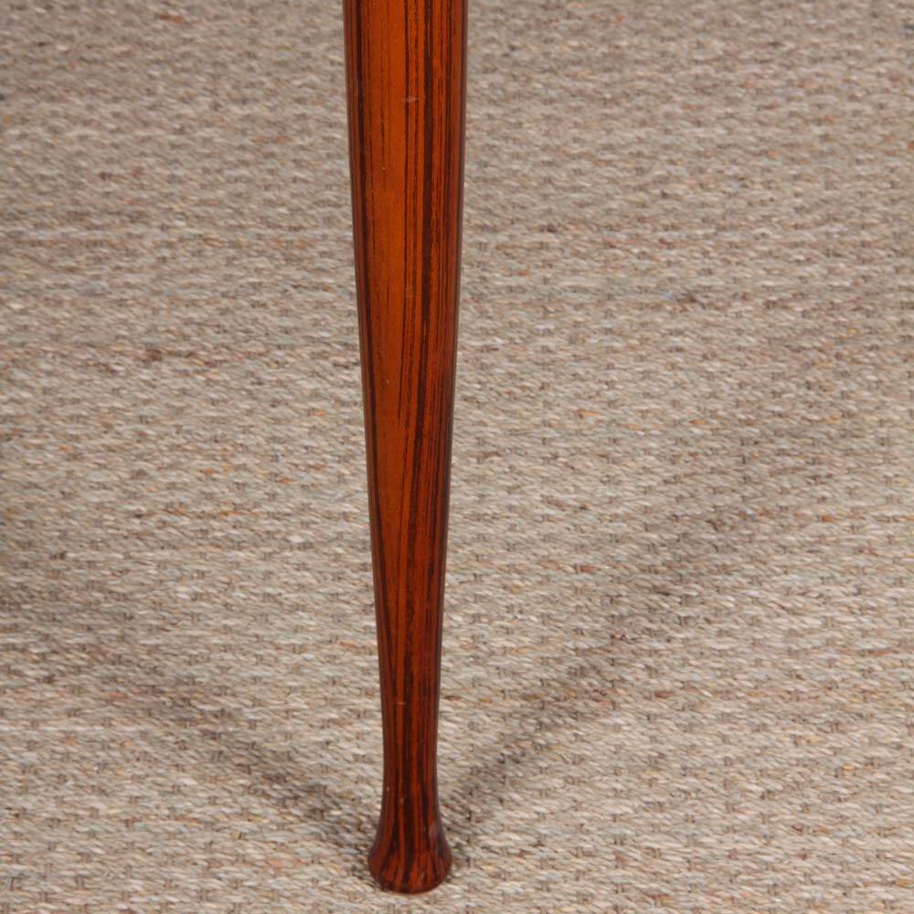 Round, extendable wooden dining table, 1960