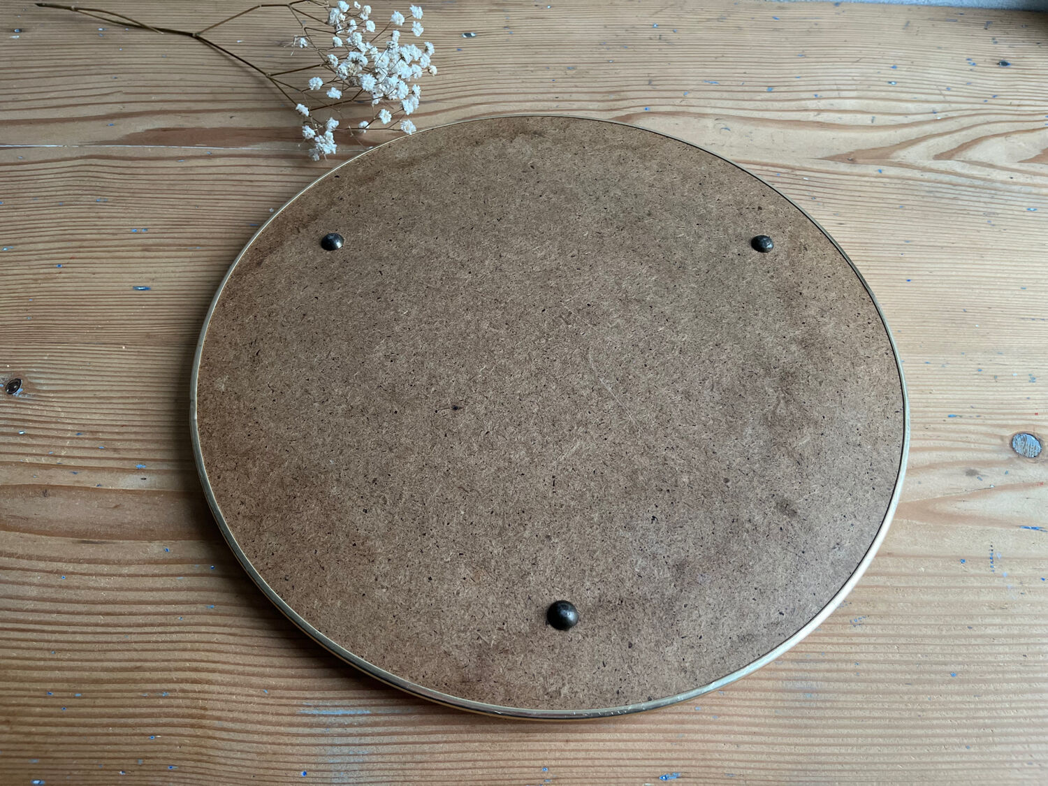 Vintage round gold mirror