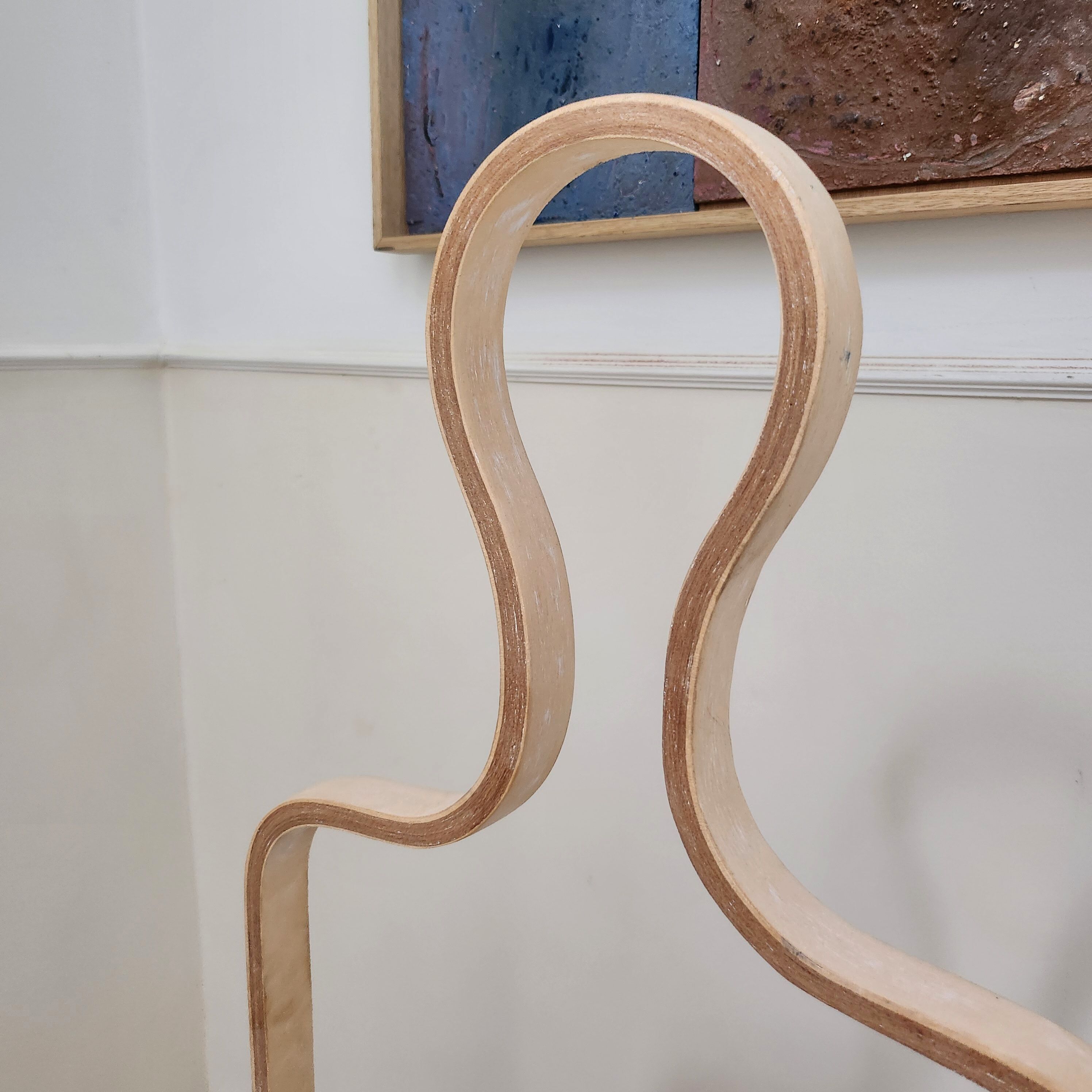 Mute valet from the 70