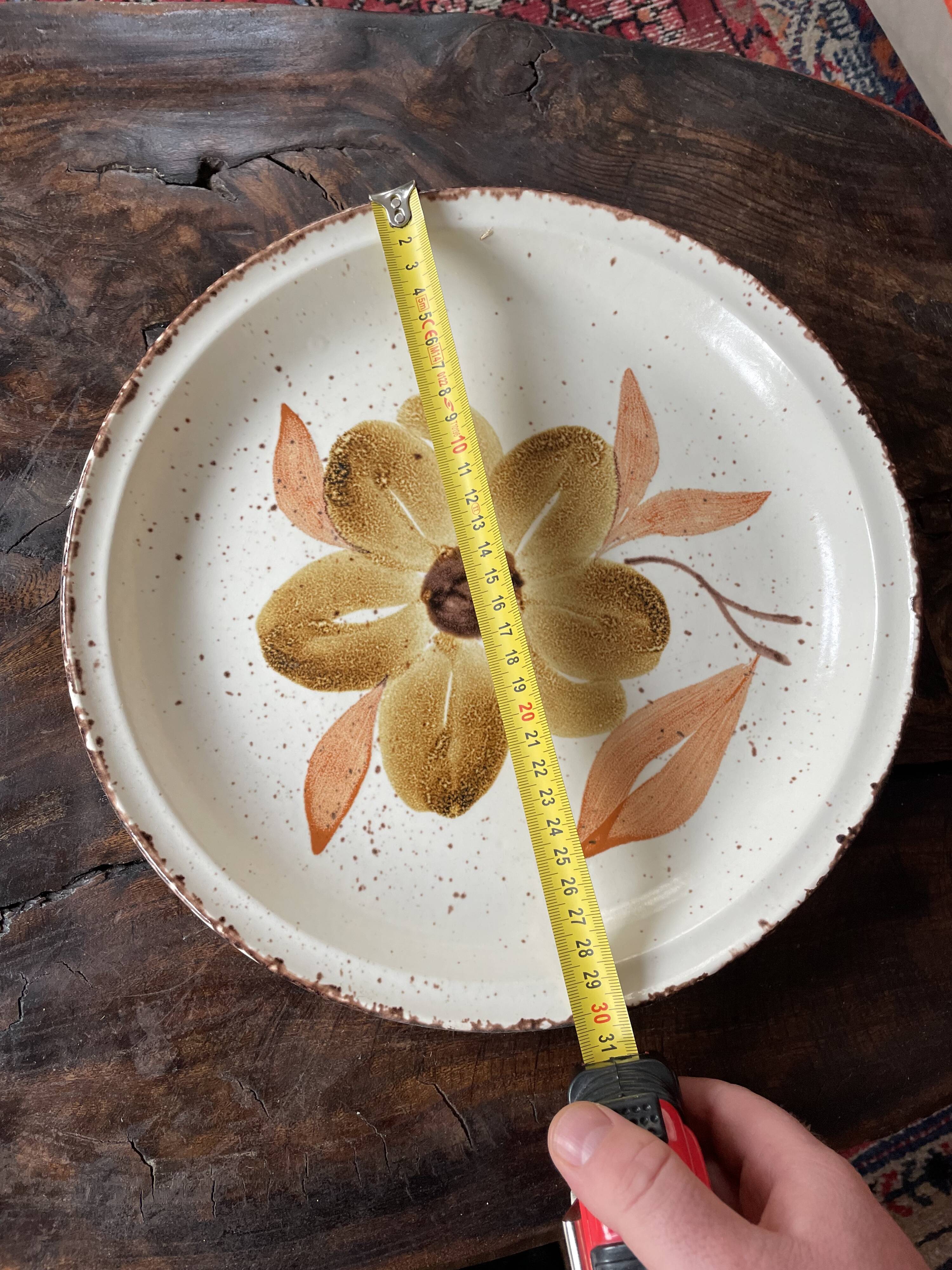 Vintage Gien earthenware dish 1970