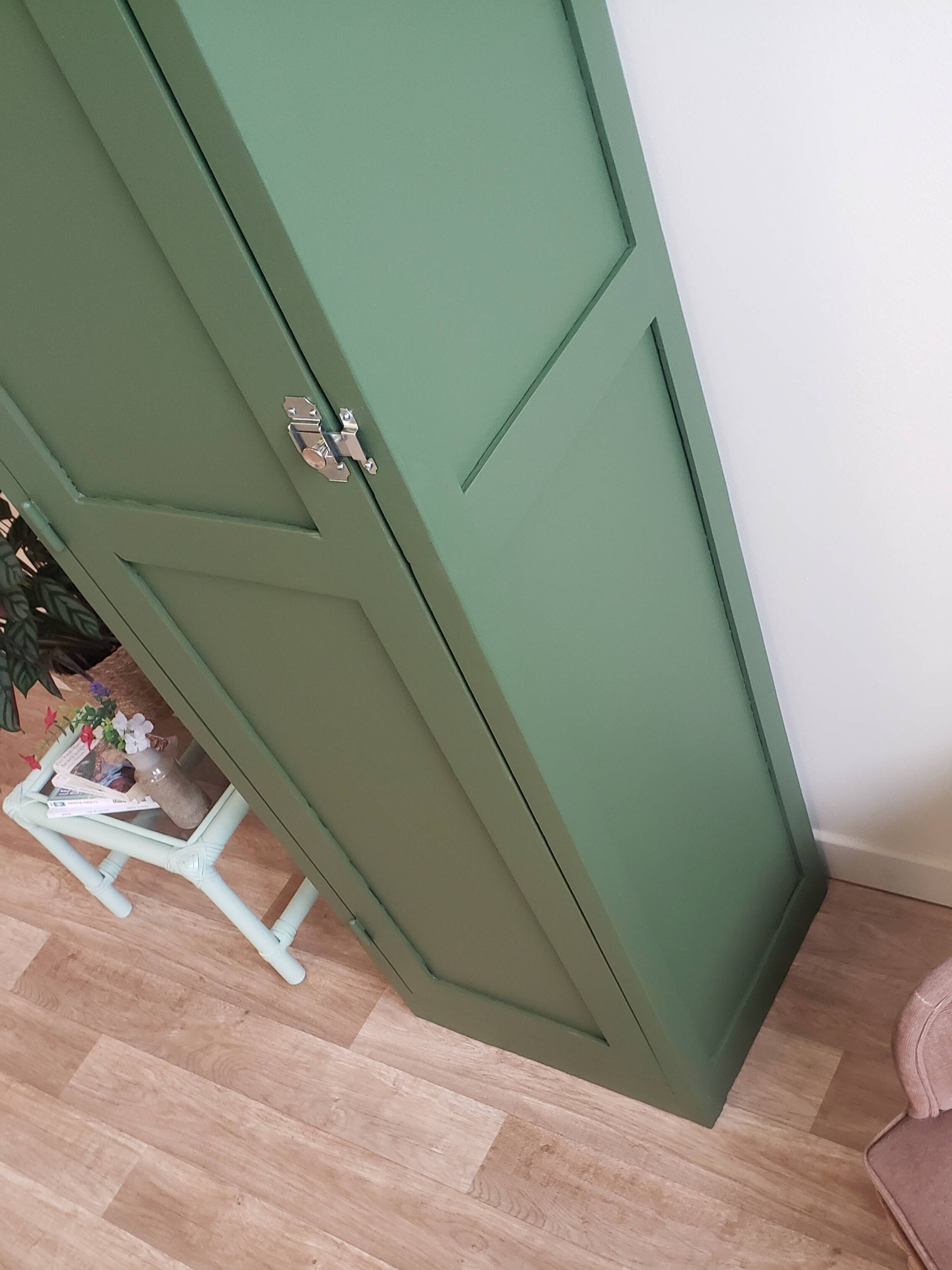 Armoire vestiaire vintage