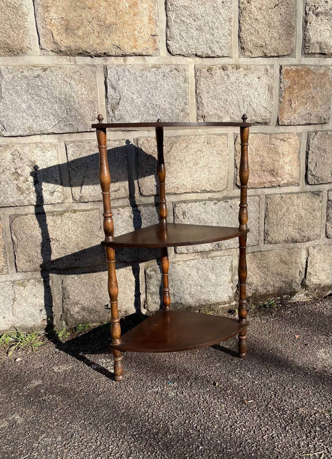 Vintage French wooden corner unit with three shelves