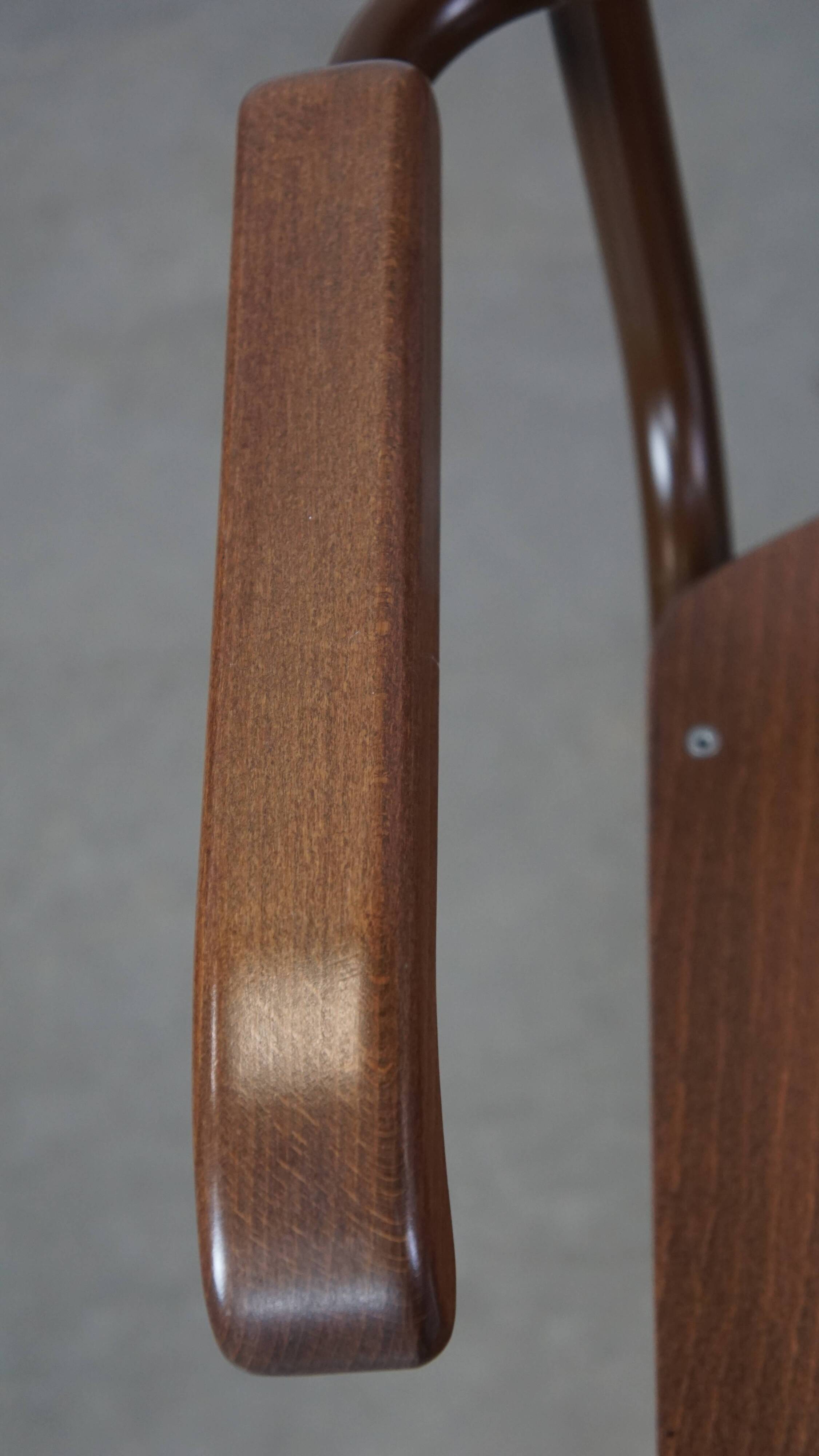 Set of 2 Thonet model S43 dining/side chairs with armrests