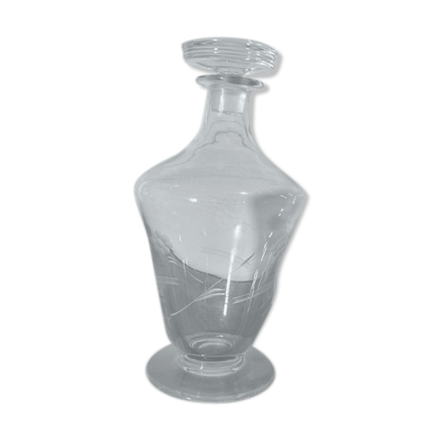 Glass carafe engraved with flowers