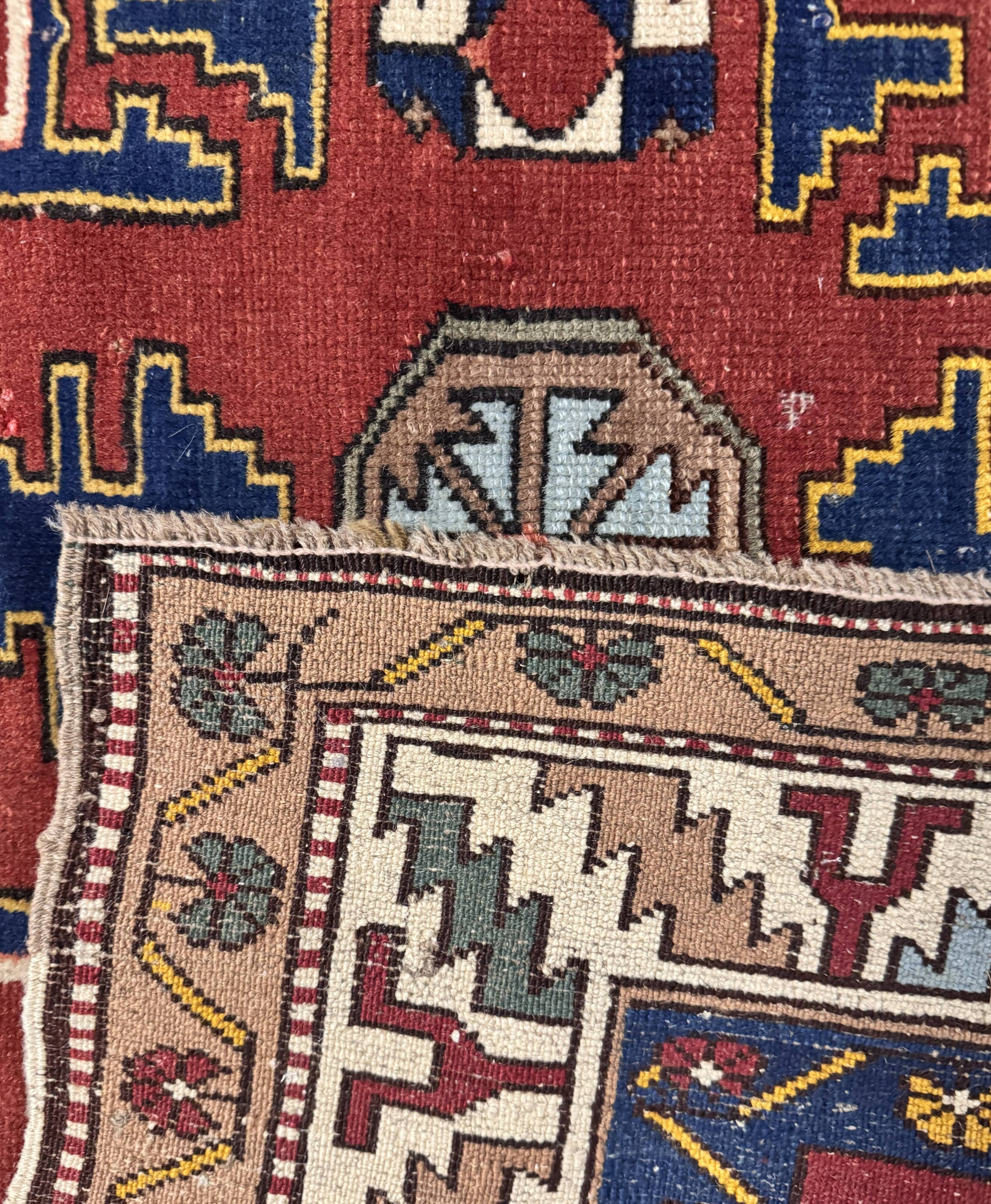 Hand-woven carpet Shirvan