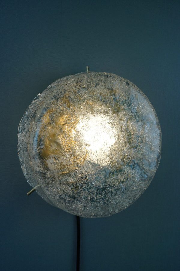 Suite de 2 plafonniers en verre vernissé Kaiser Leuchten