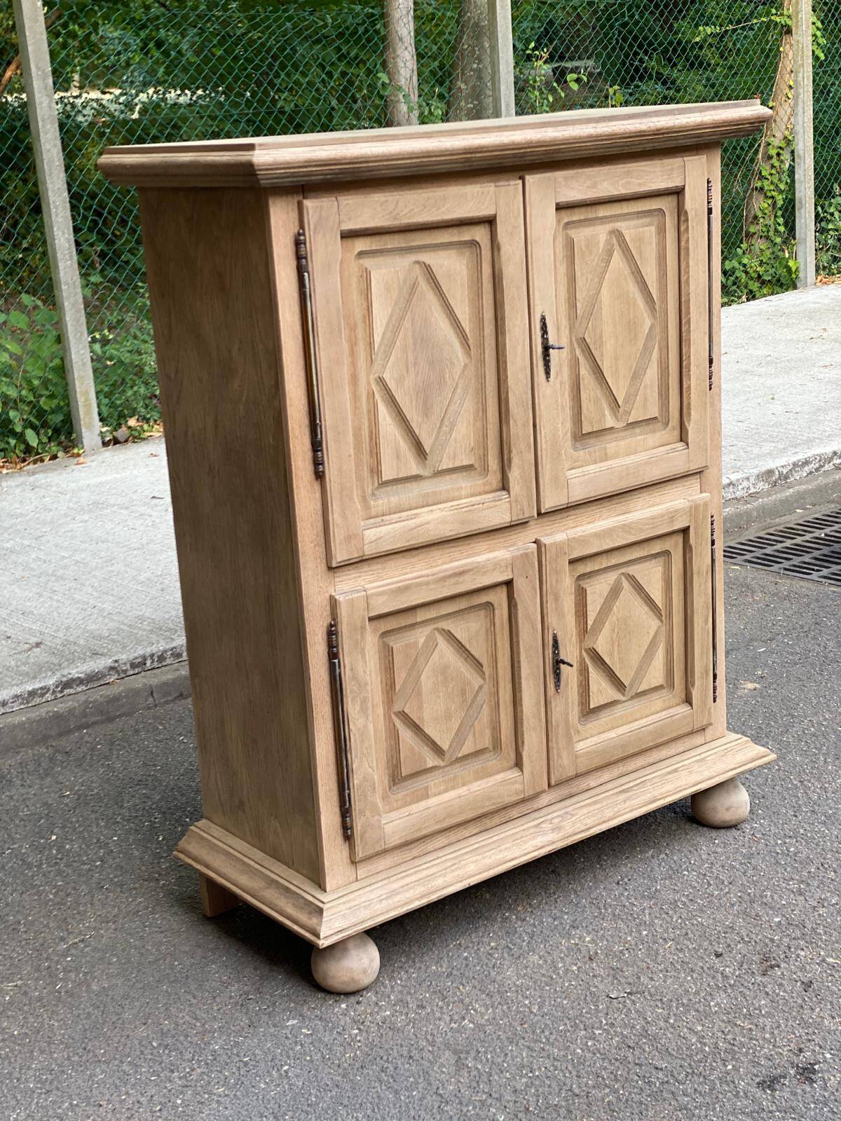 Buffet armoire with 4 doors, diamond point, stripped in light oak from the 1970s.