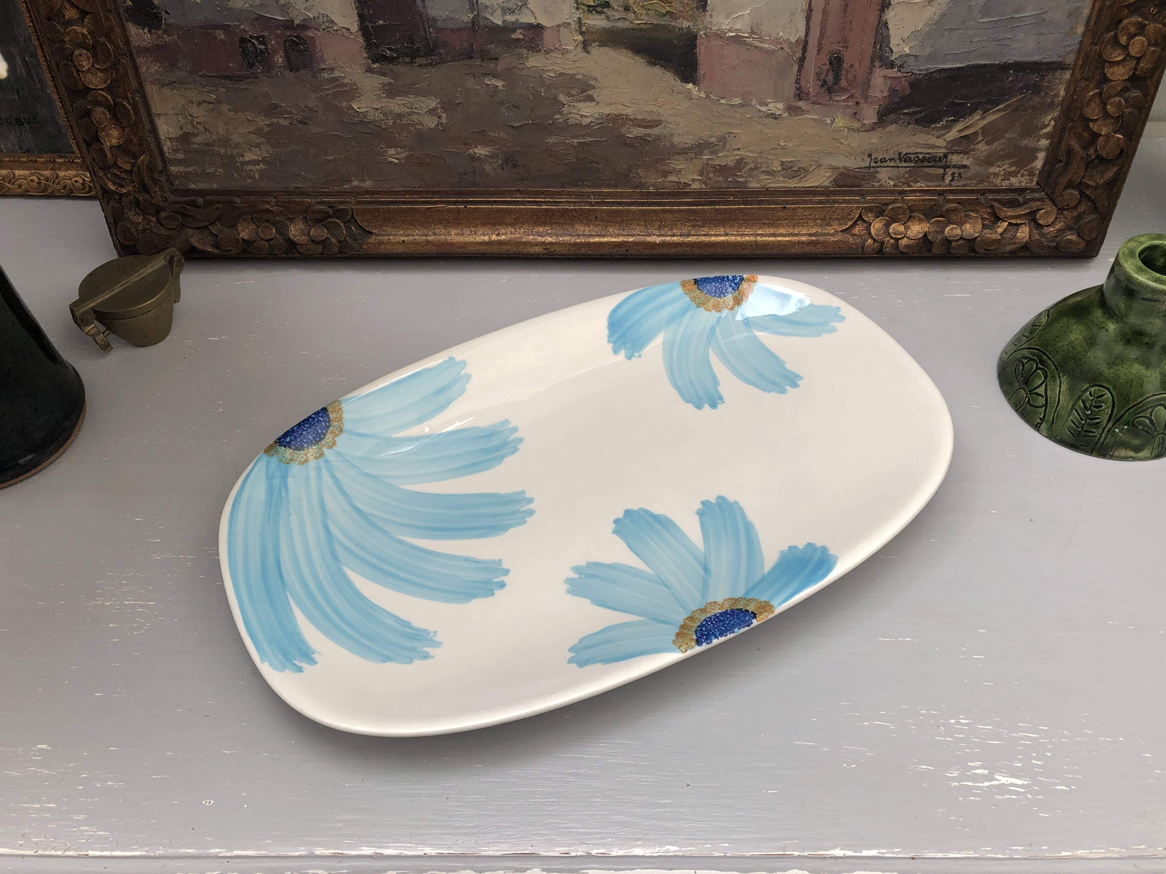 Gien France floral plate from the 1970s