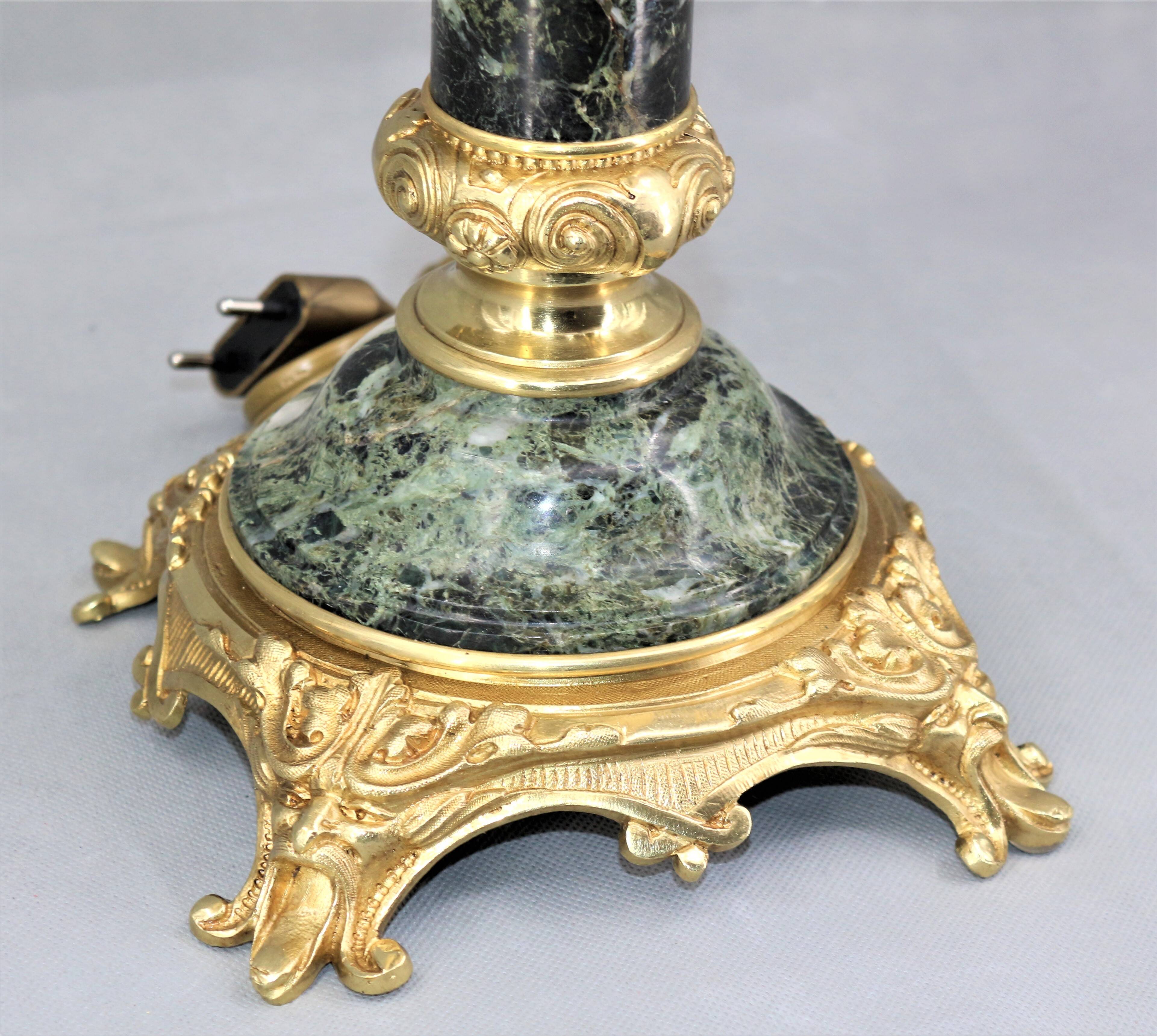 Lamp in gilded bronze & veined water green marble & pleated lampshade